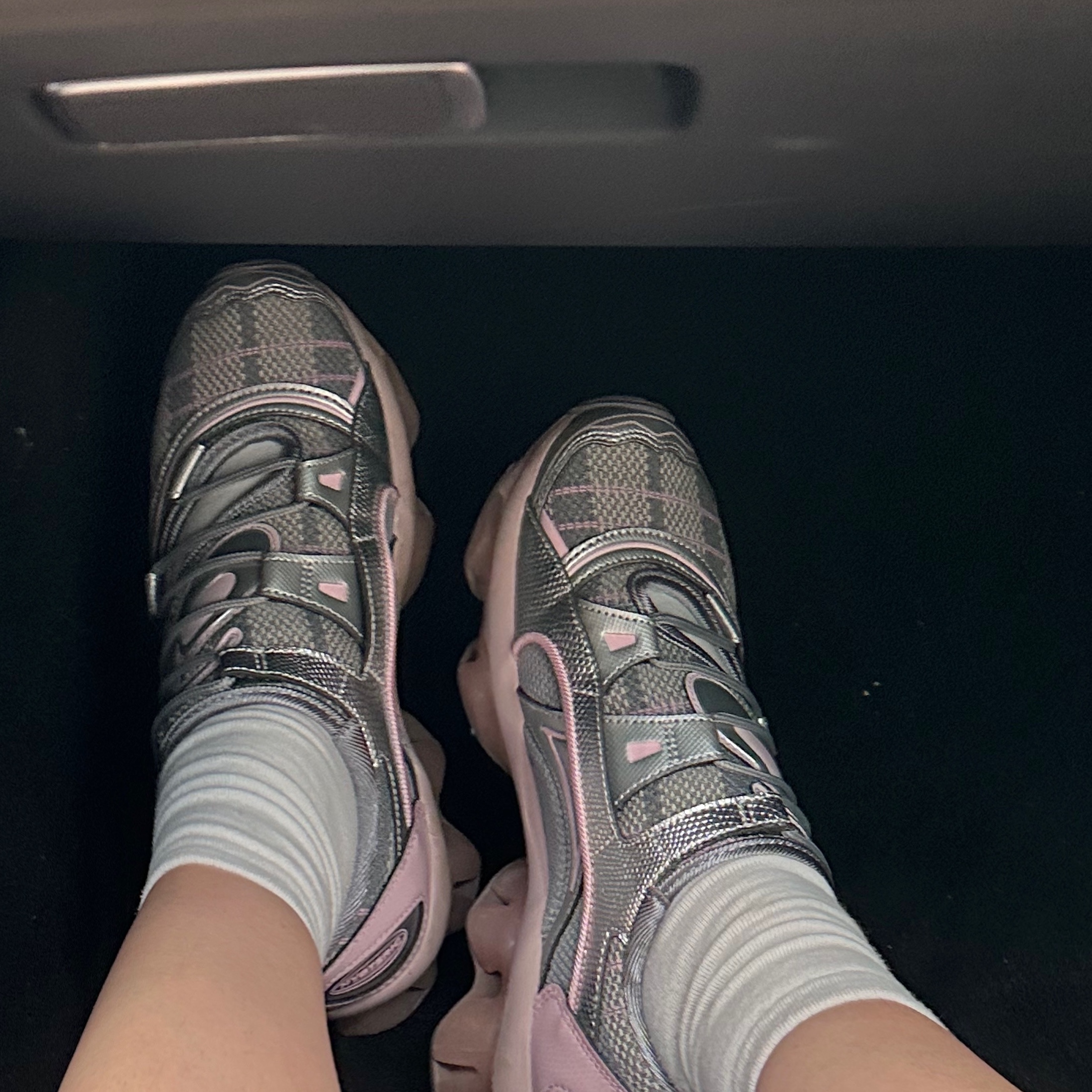 (W) Asics x Kiko Kostadinov x Hysteric Glamour Gel-Quantum Cotton Candy 착용 스타일