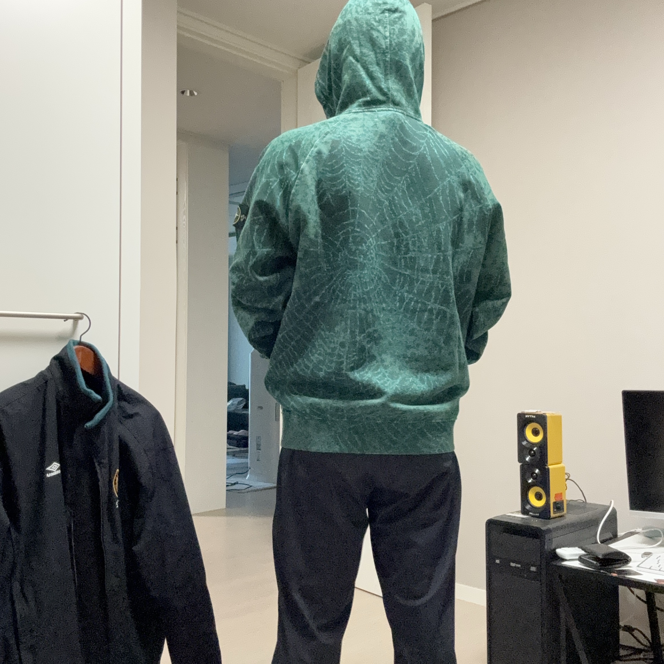 Supreme x Stone Island Hooded Sweatshirt Dark Green - 23FW 착용 스타일