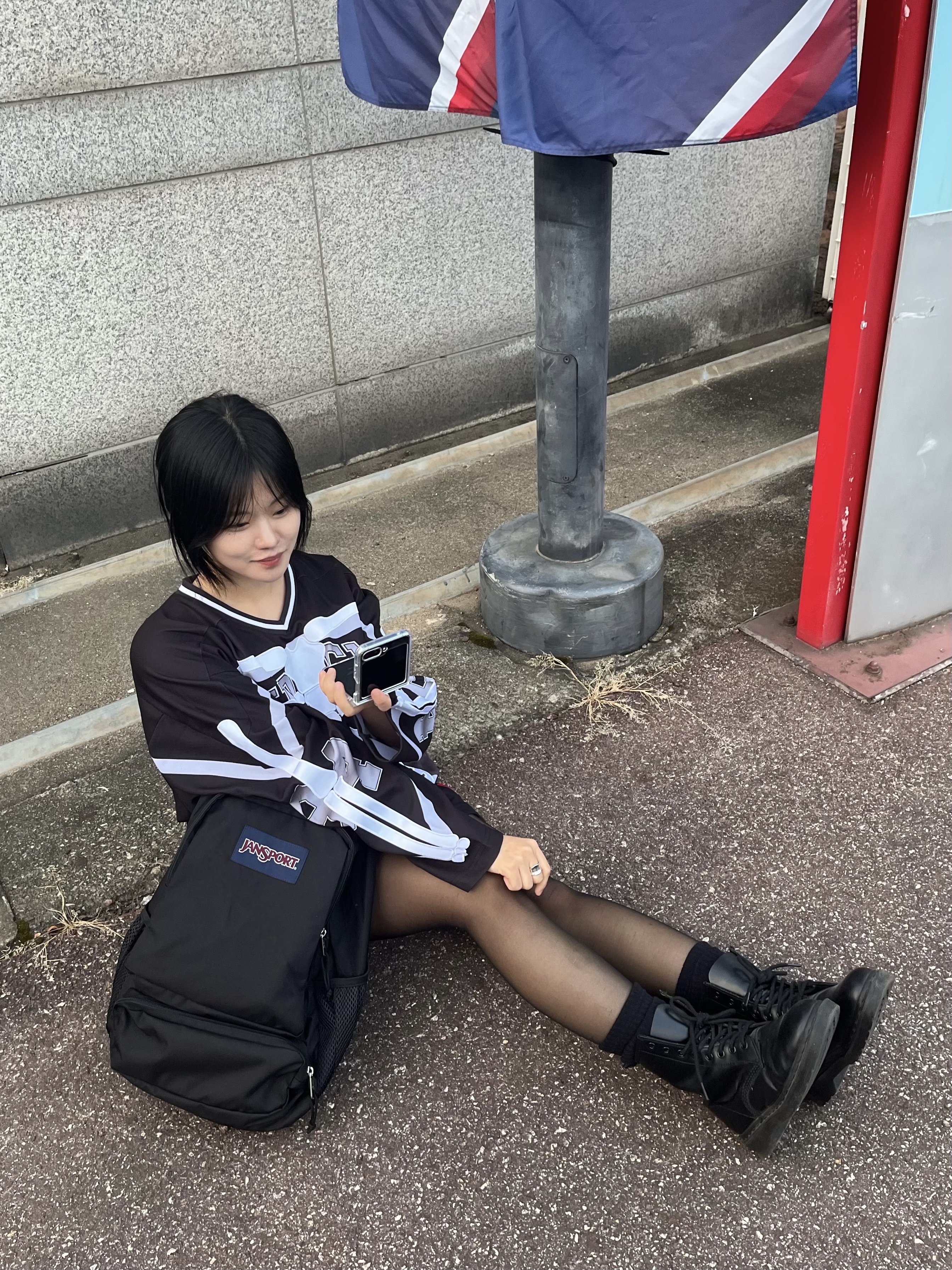 Supreme Bones Hockey Jersey Black - 23FW, Dr. Martens 1460 Mono Boots Black 착용 스타일 - 3
