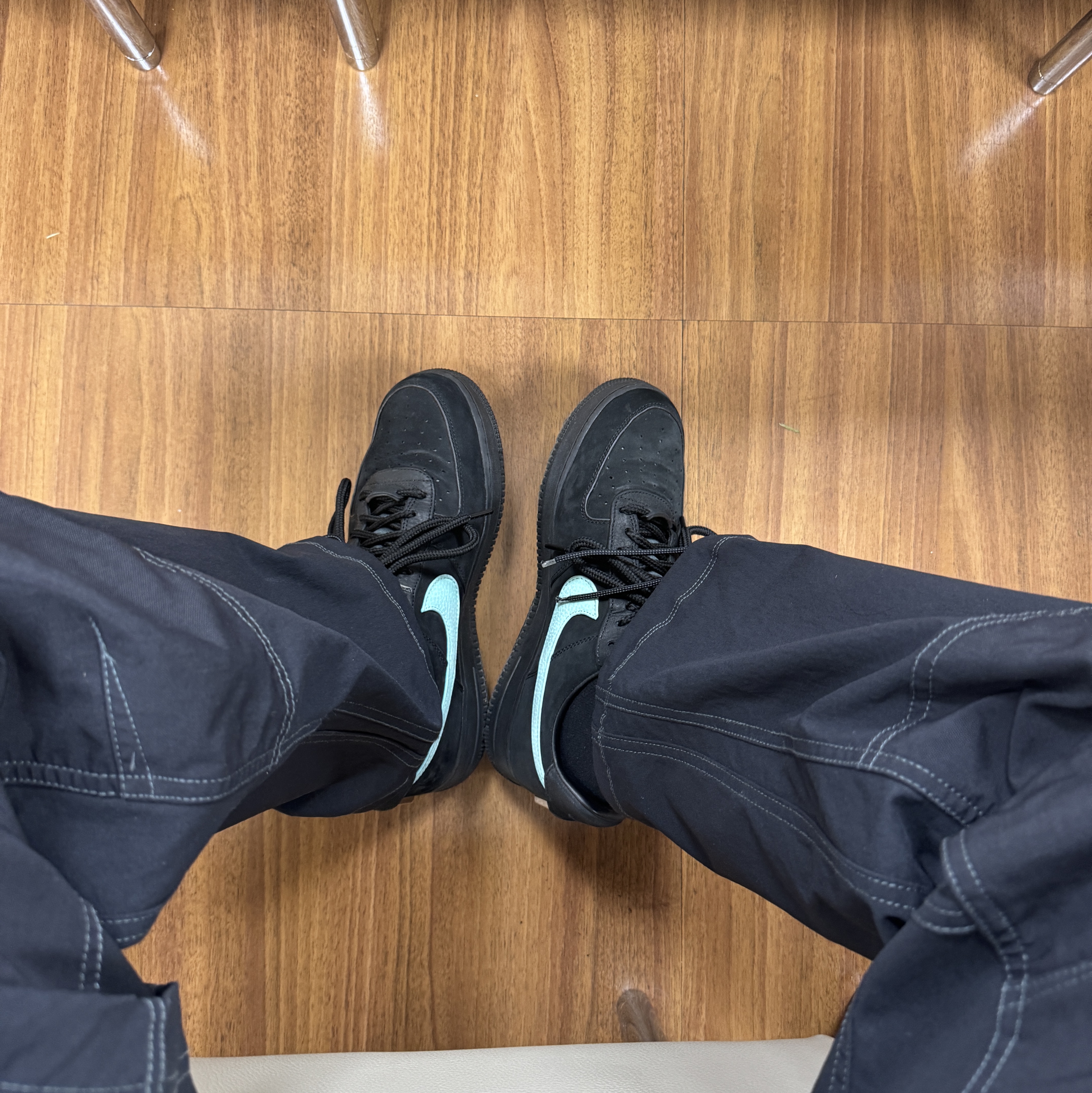 Nike x Tiffany & Co. Air Force 1 Low SP 1837, Nike ACG Smith Summit Cargo Pants Black - Asia 착용 스타일