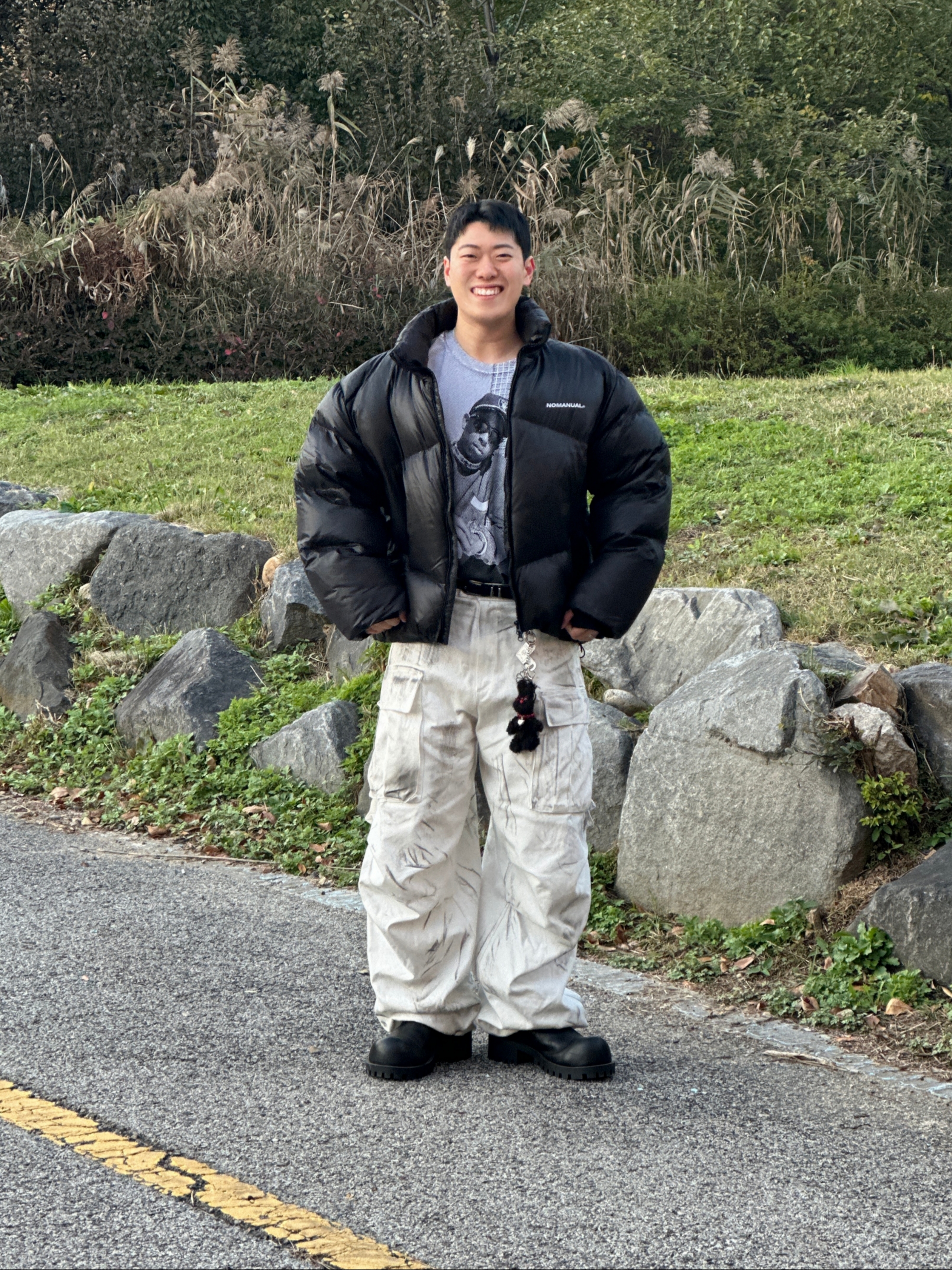 Nos Couleurs 01 Cargo Pants Dirty Washing 착용 스타일 - 2