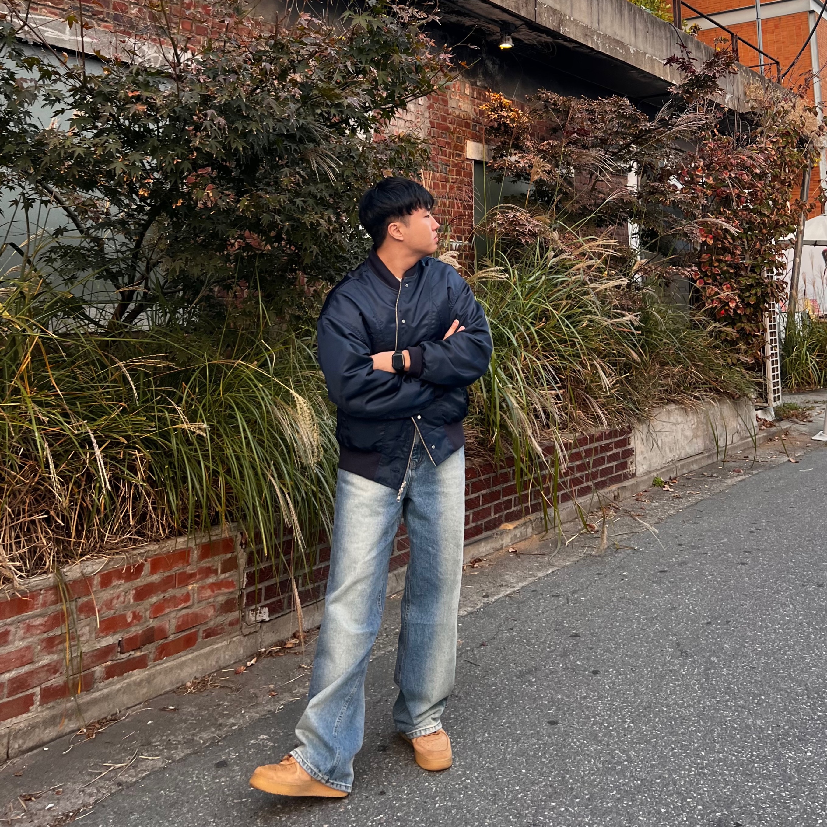 Nike Air Force 1 '07 WB Flax 착용 스타일