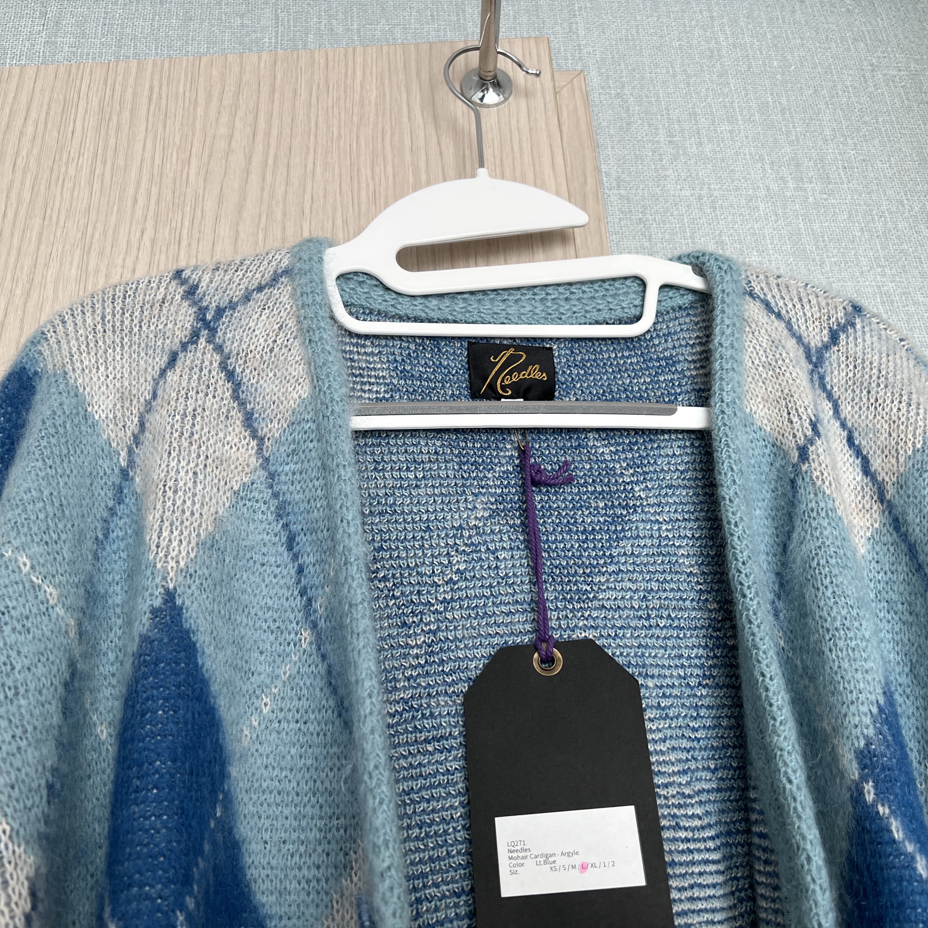 Needles Mohair Cardigan Argyle Blue 착용 스타일