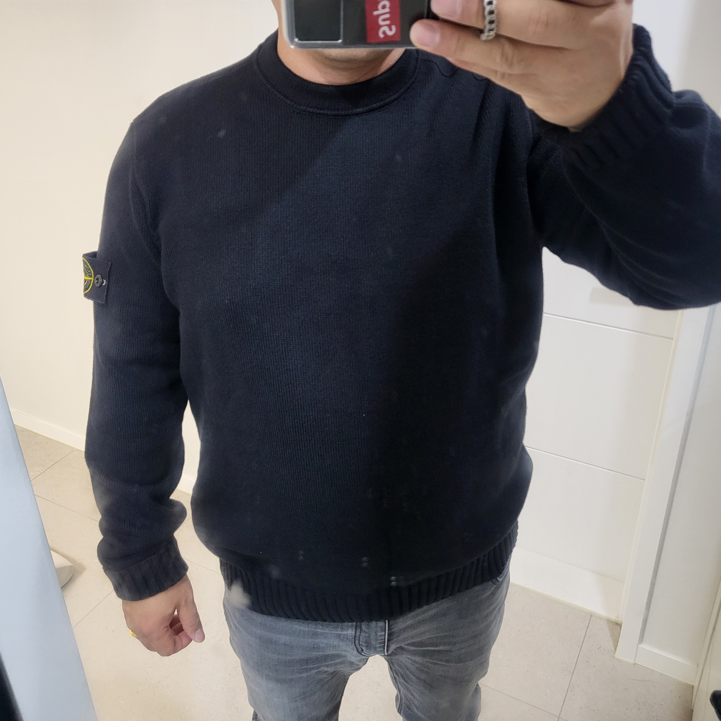 Stone Island 506A2 Winter Cotton Crewneck Knit Black - 23FW 착용 스타일