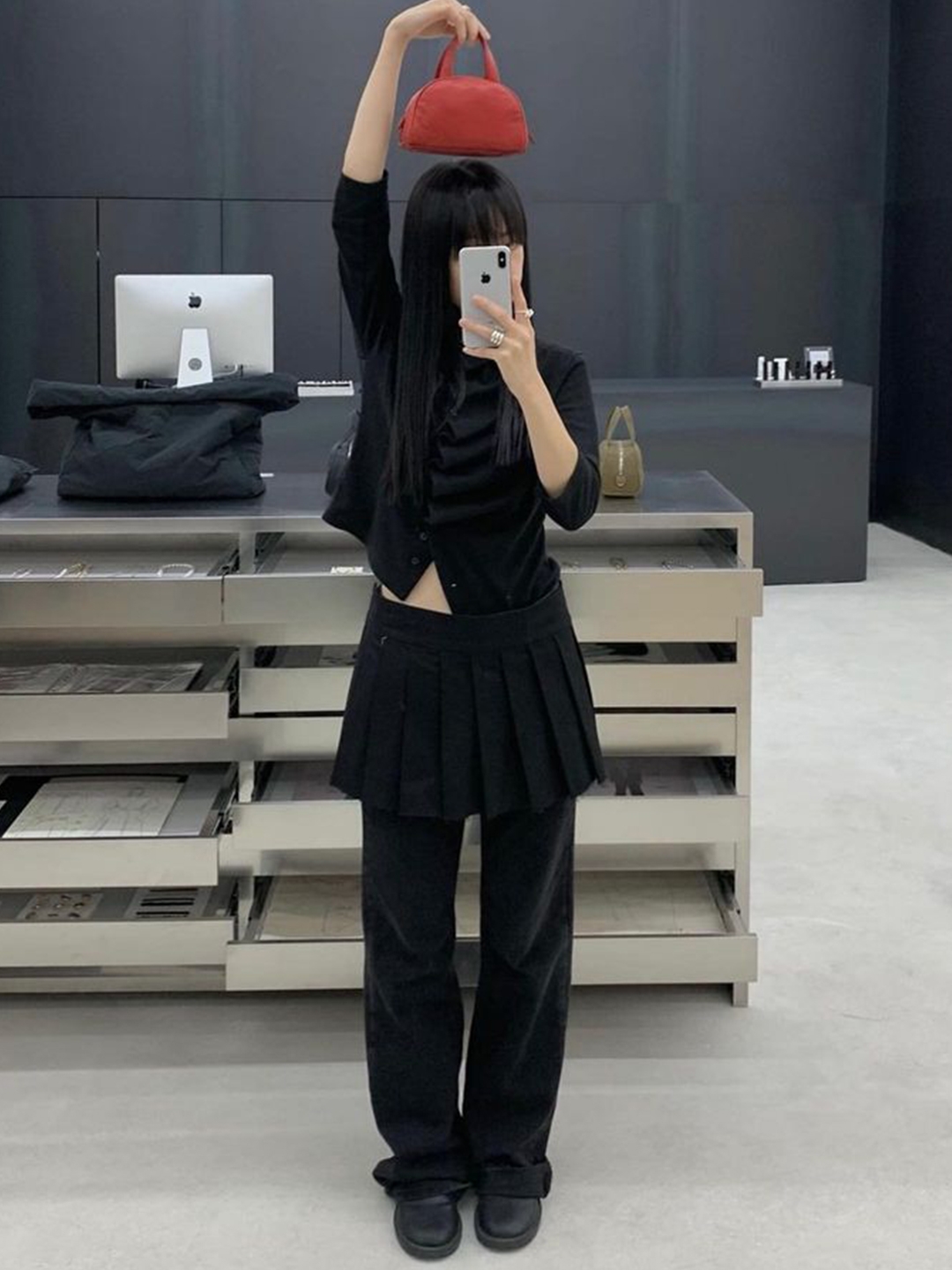 (W) Raspberrypie Skirt Jersey Pants Check Violet, (W) Shushu/Tong Ruffled Pleat Short Skirt Black 착용 스타일 - 3