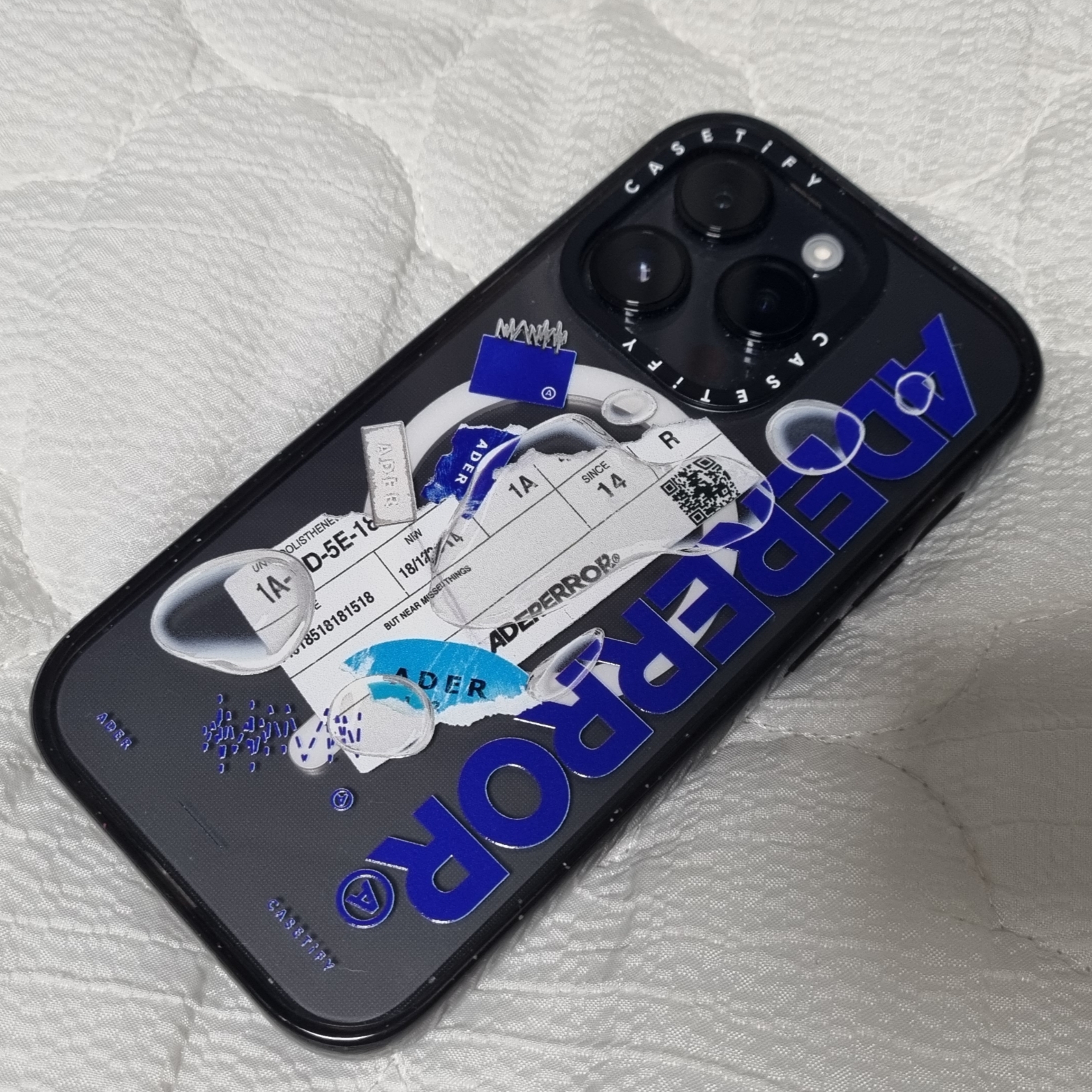 Casetify x Ader Error iPhone Sticker Magsafe Case Clear 착용 스타일