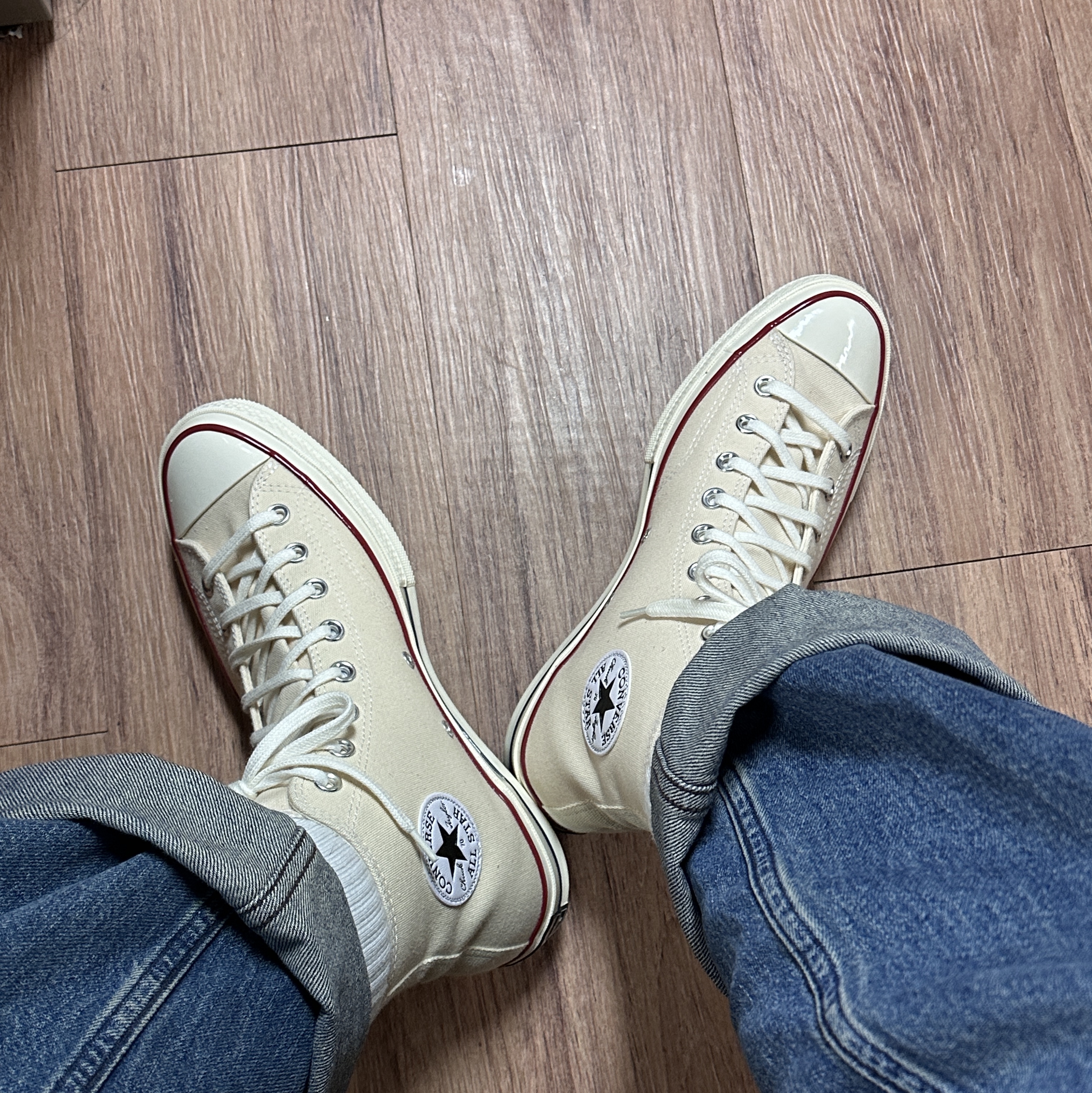 Converse Chuck 70 High Parchment 착용 스타일