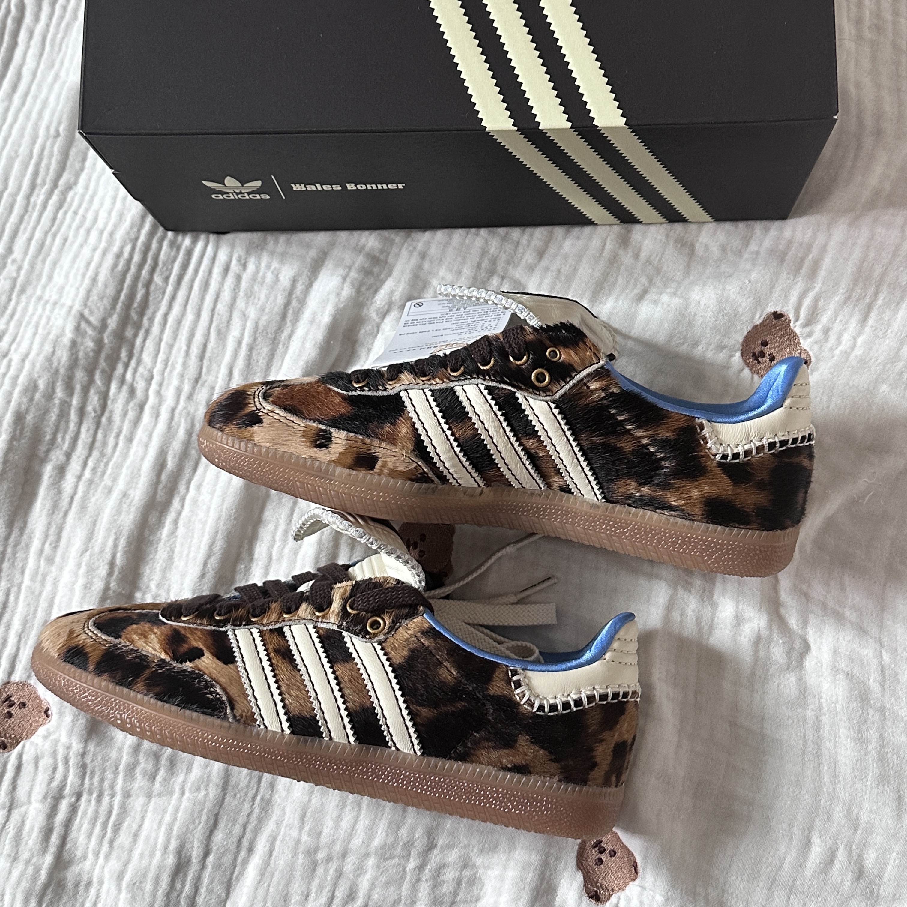 Adidas x Wales Bonner Pony Leo Samba Dark Brown Cream White 착용 스타일 - 2