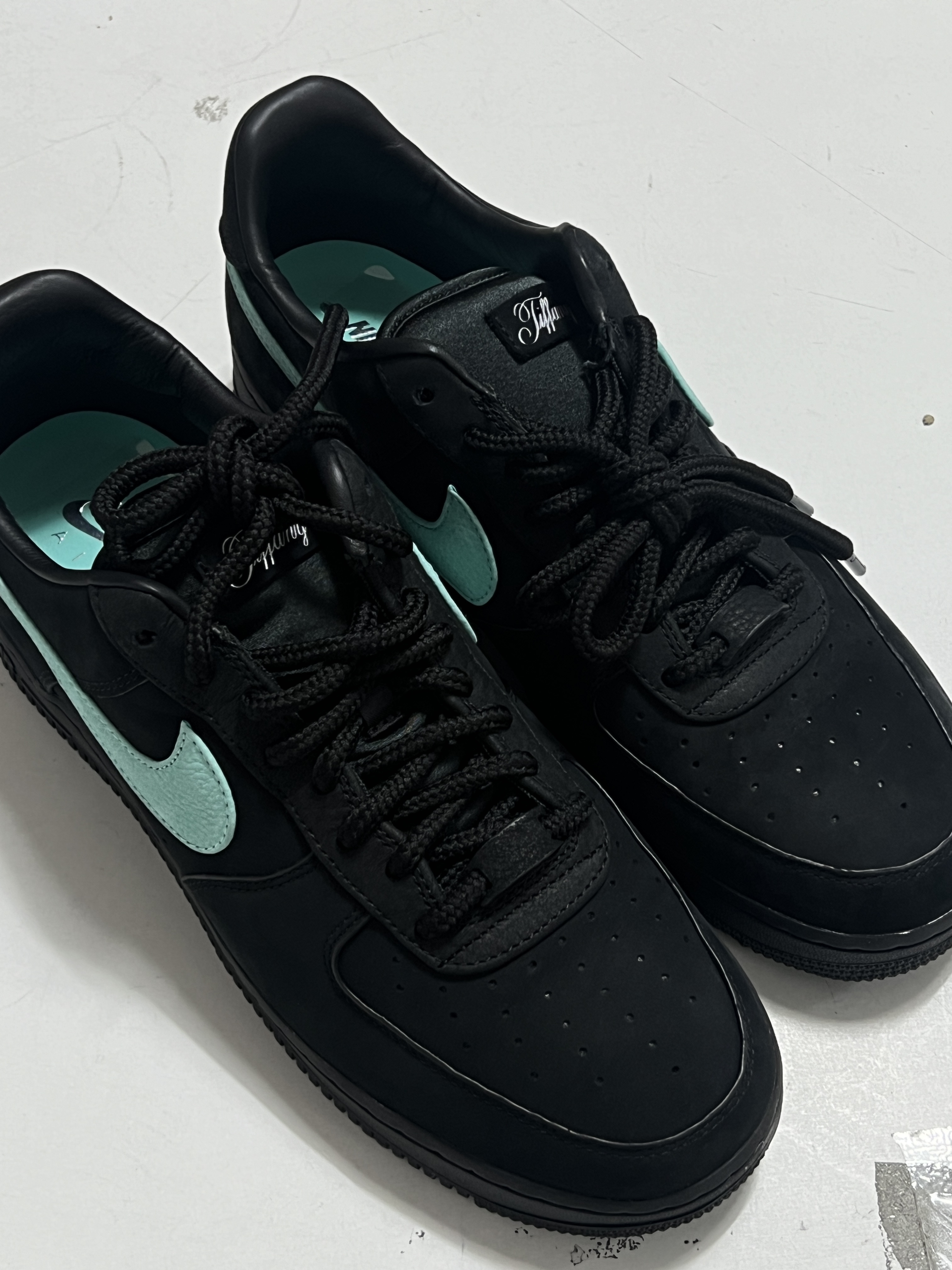Nike x Tiffany & Co. Air Force 1 Low SP 1837 착용 스타일