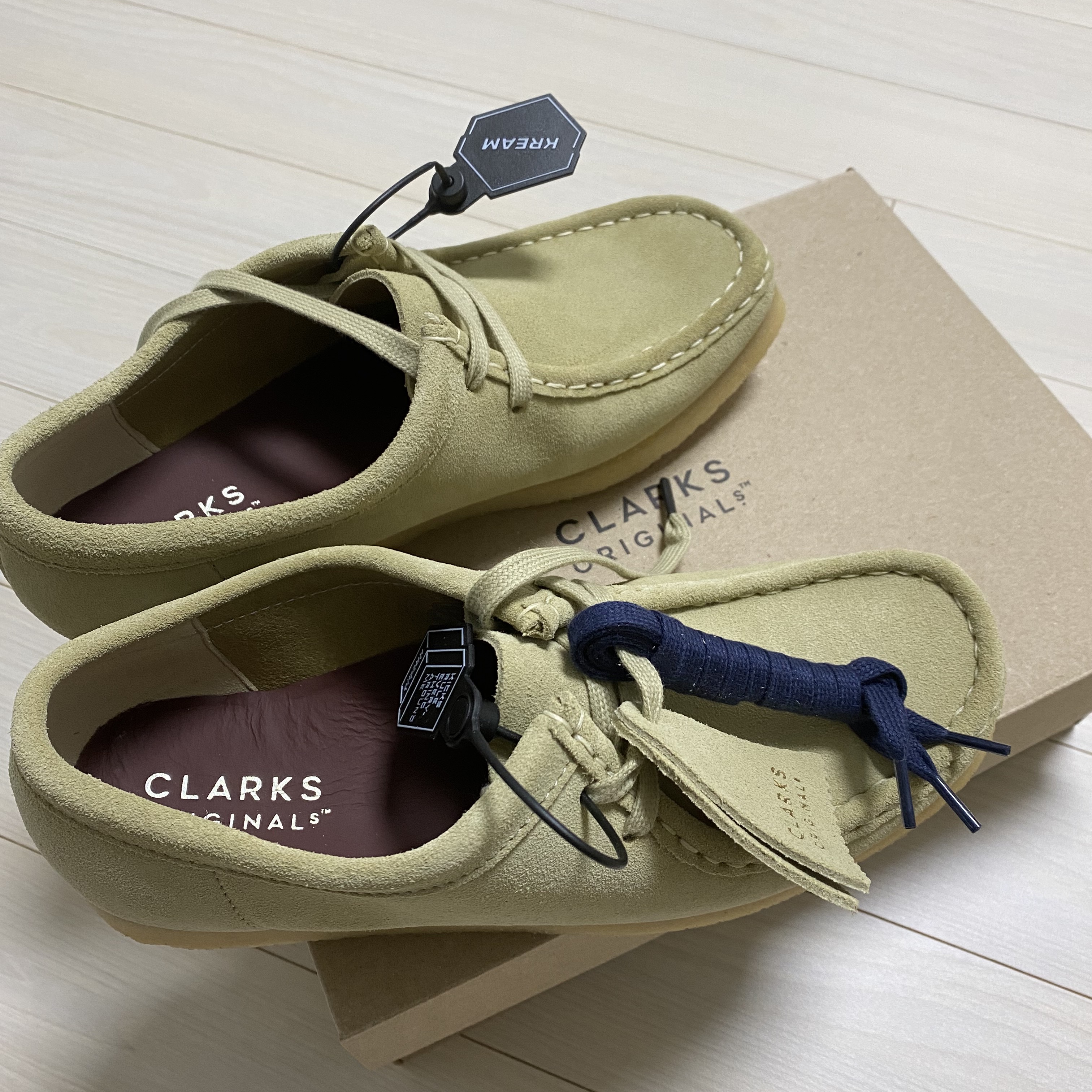 (W) Clarks Wallabee Maple Suede 착용 스타일