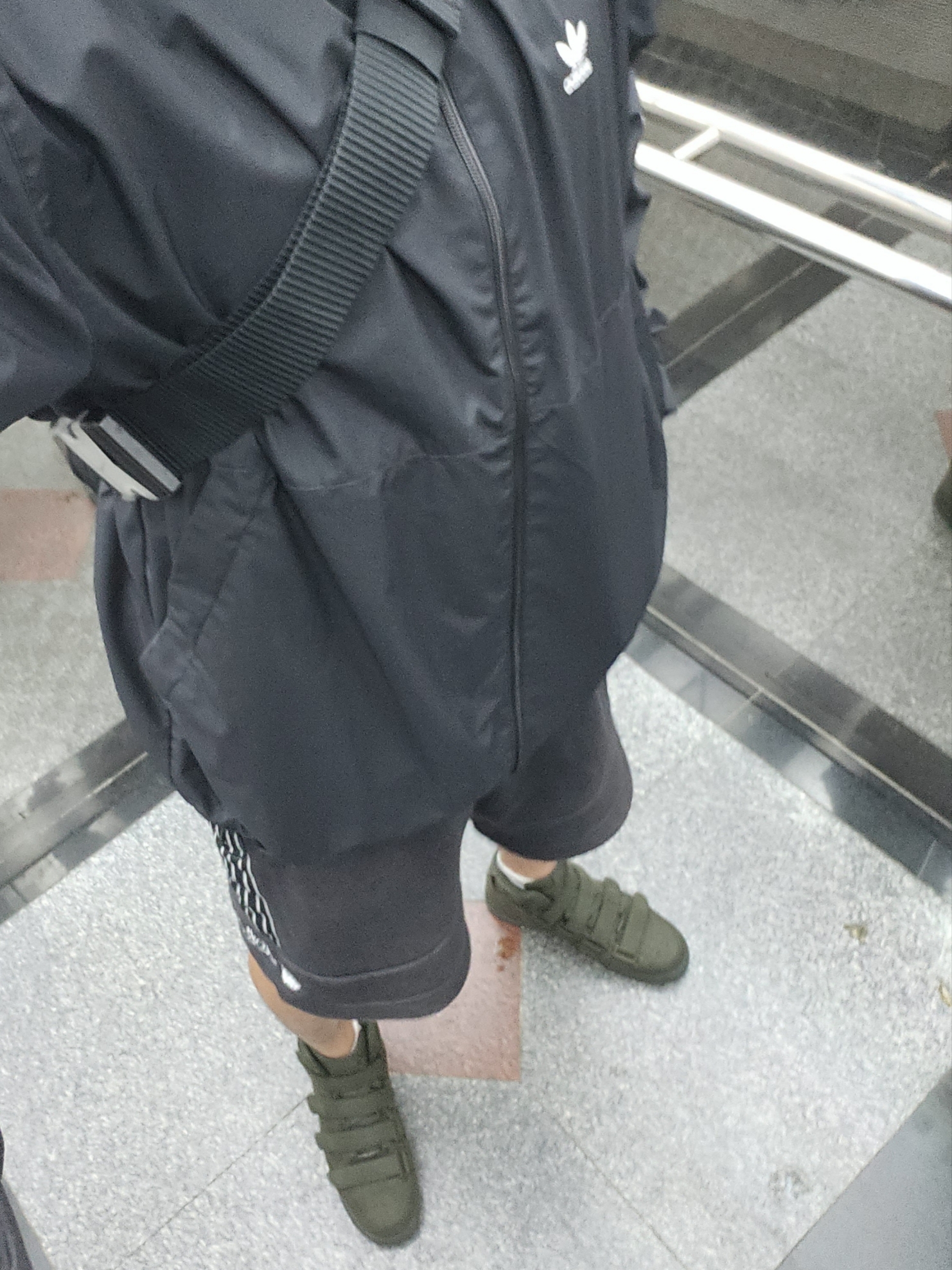 Nike x Billie Eilish Air Force 1 High '07 SP Sequoia 착용 스타일