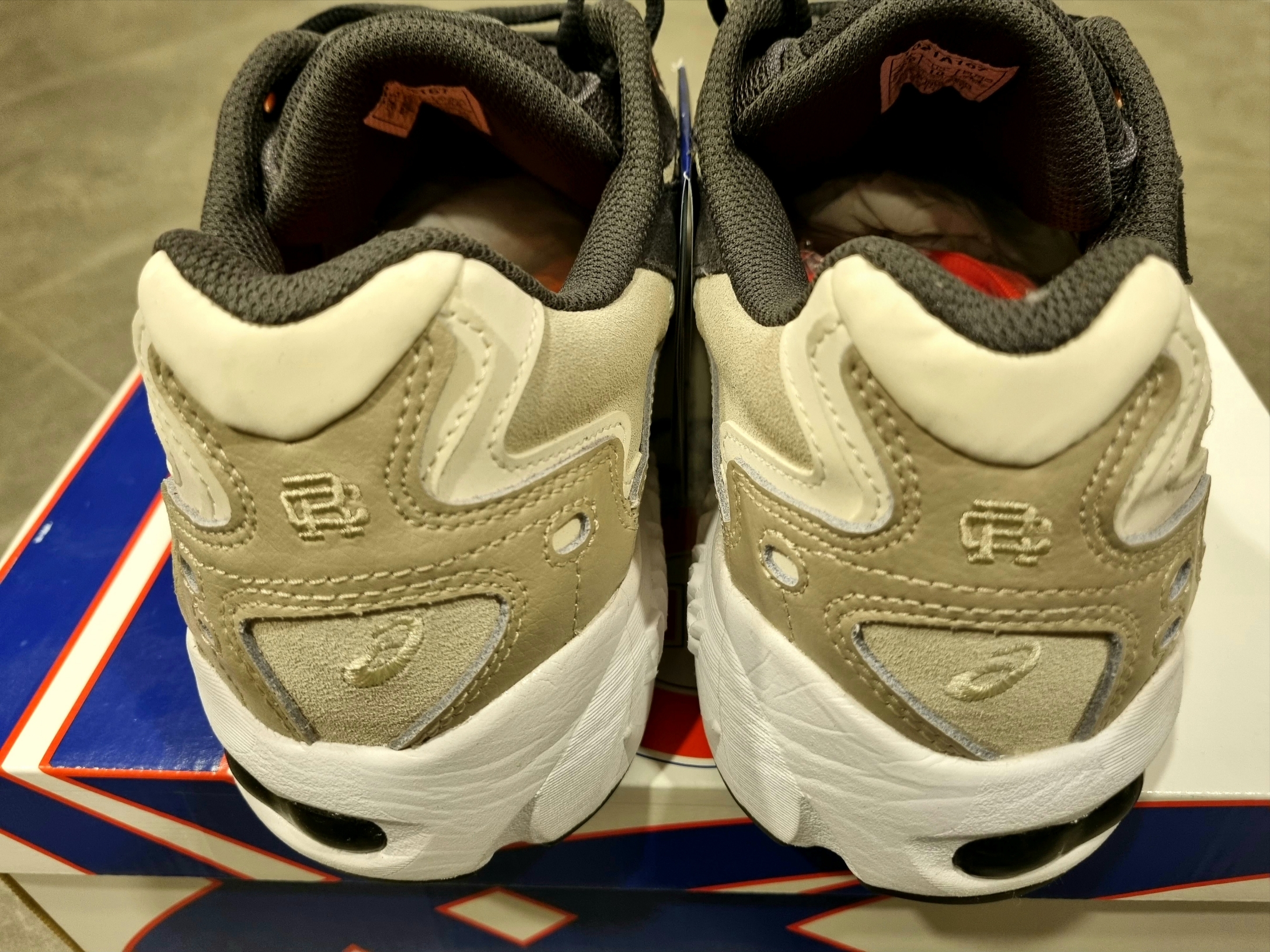 Asics x Reigning Champ Gel-Kayano 5 OG Kyoto Edition 착용 스타일 - 5