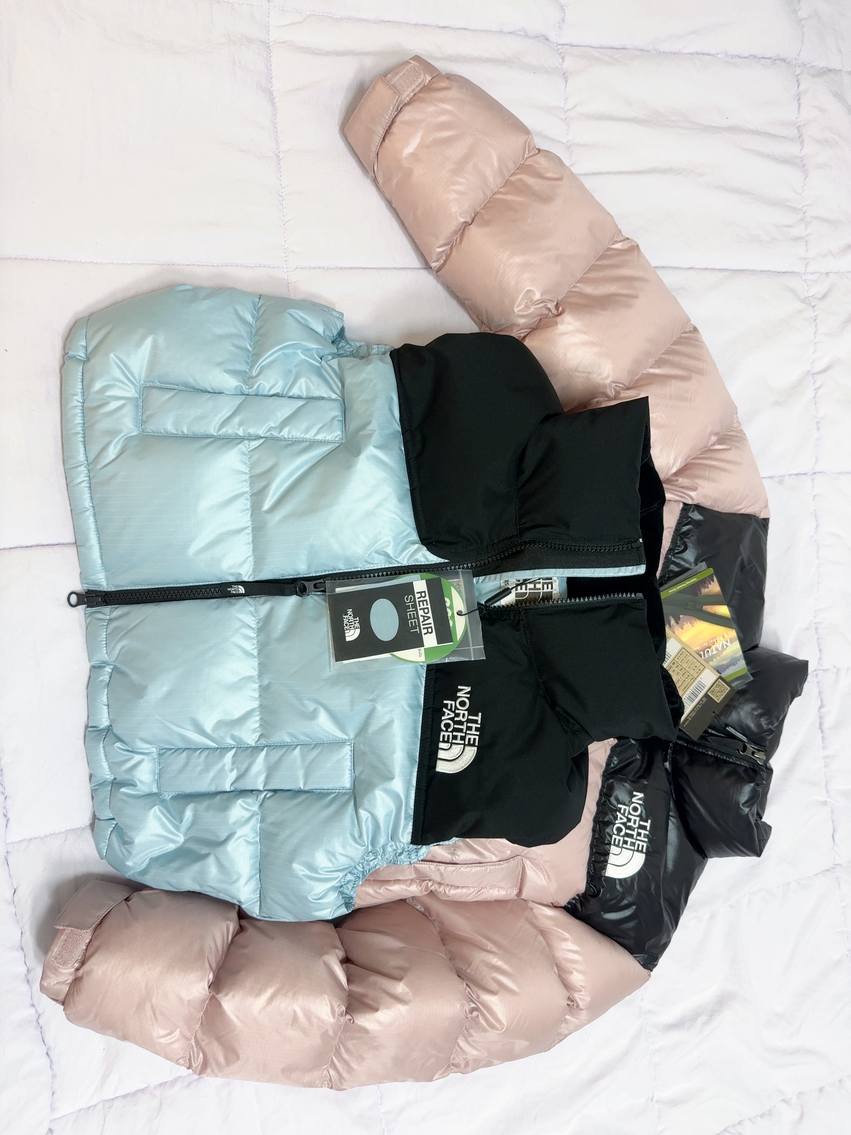 (W) The North Face Nuptse Short Jacket Pastel Pink 착용 스타일