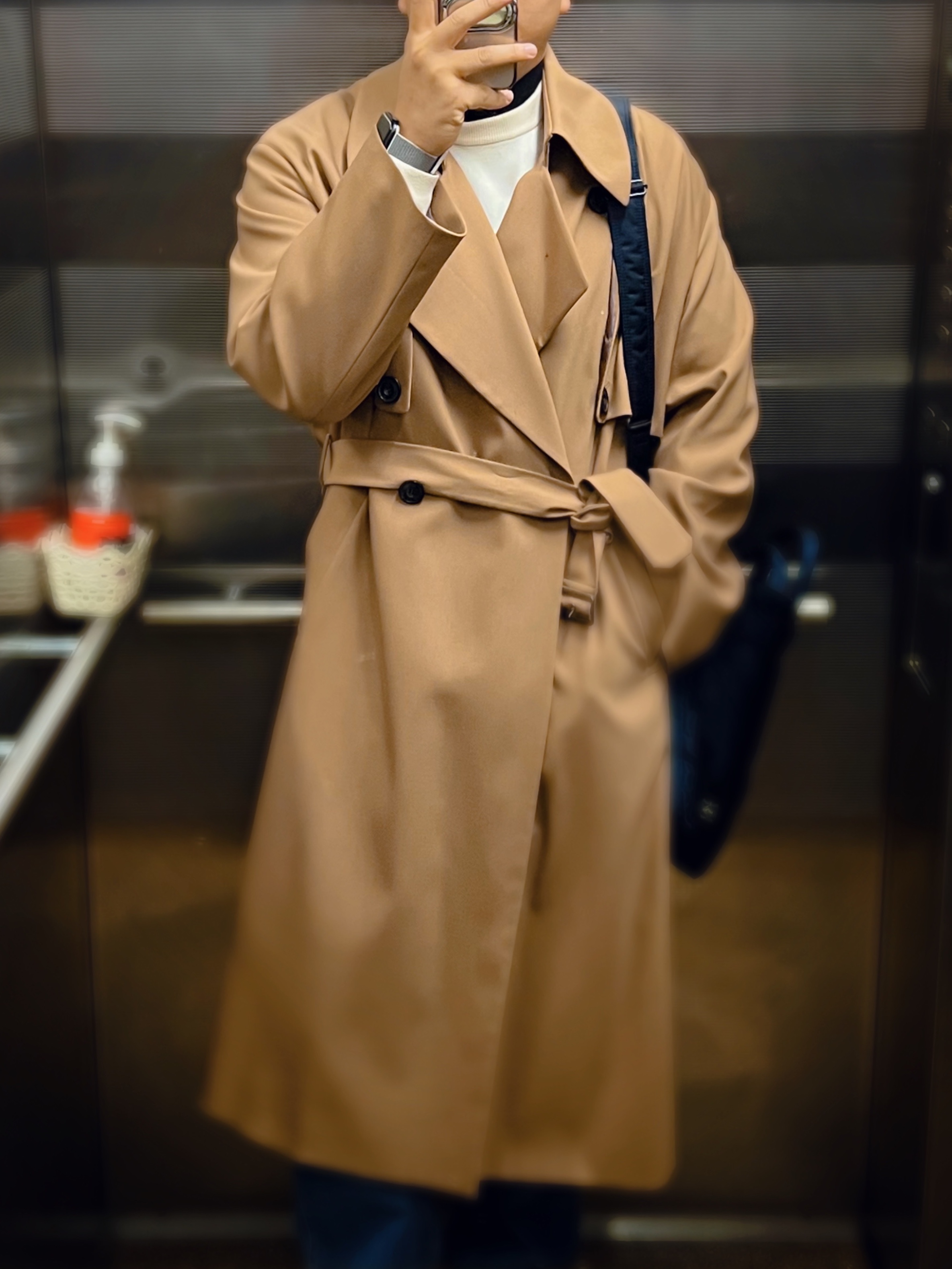 New Balance 990v6 Made in USA Cream Mindful Grey 착용 스타일 - 5