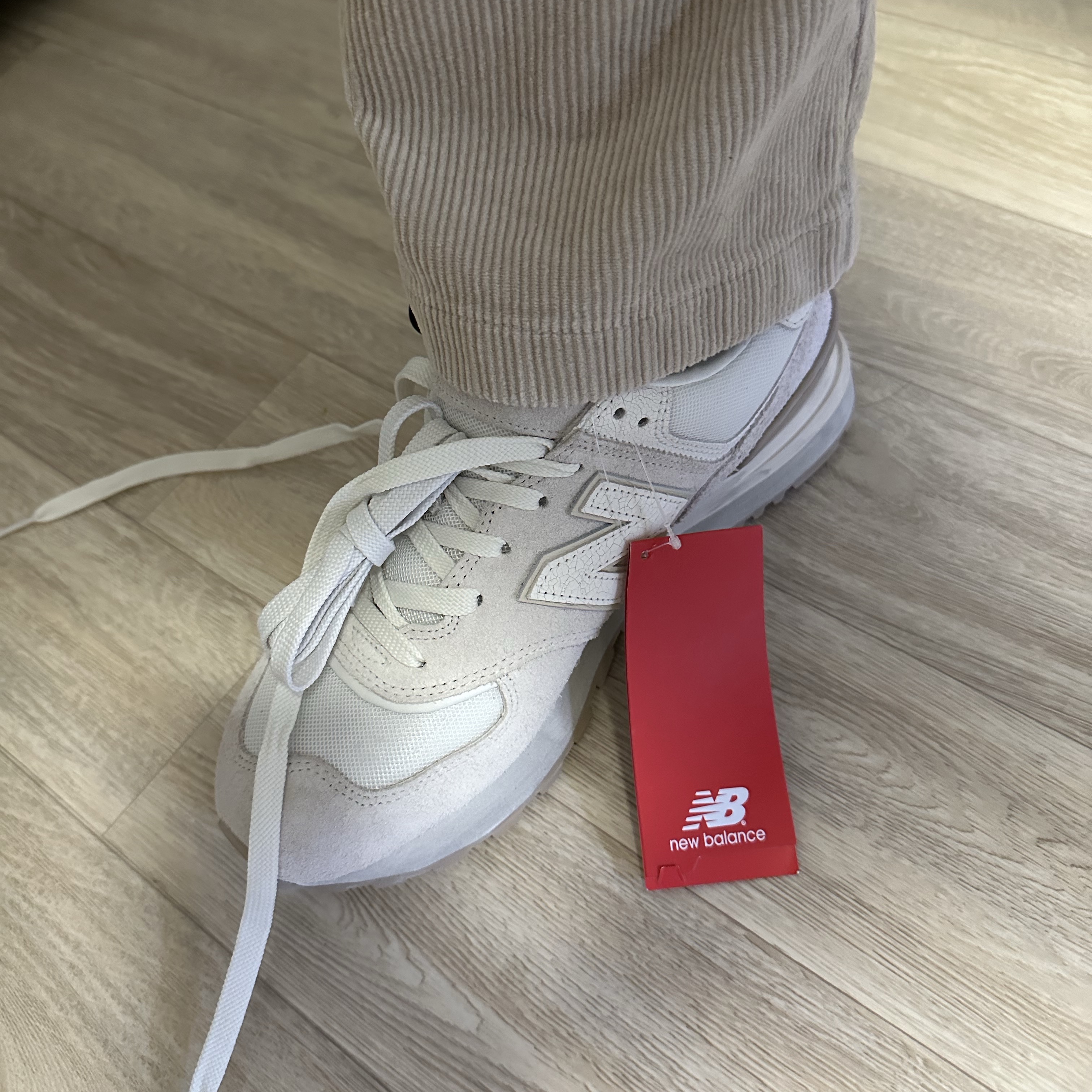 New Balance x Recto 574 Ash Cream Legacy 착용 스타일