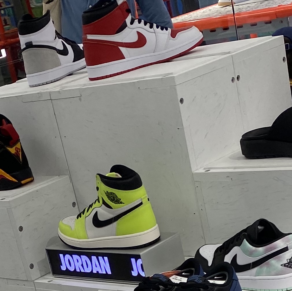 Jordan 1 Retro High OG Heritage 착용 스타일