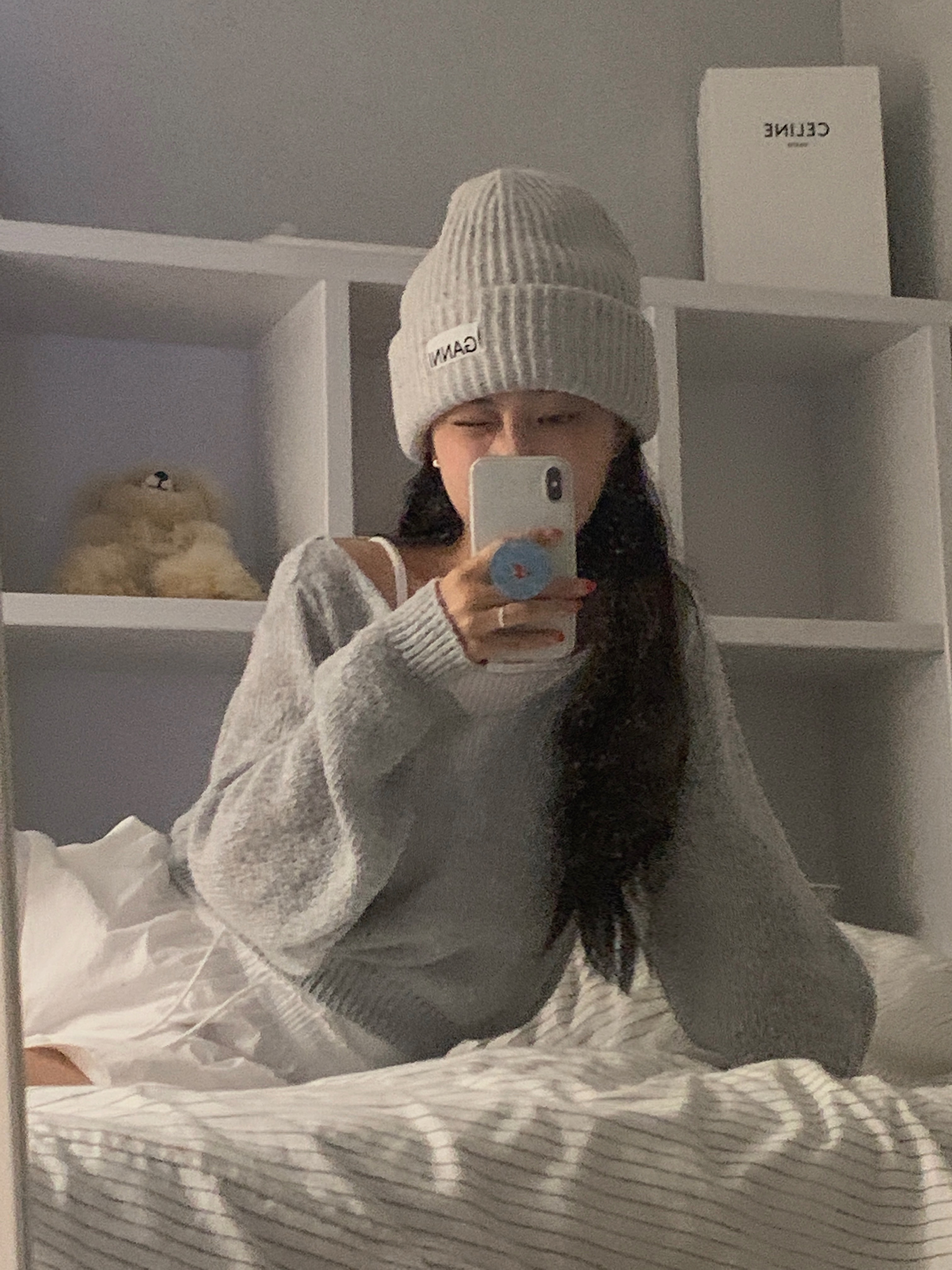 Ganni Wool Beanie Paloma Melange 착용 스타일 - 6