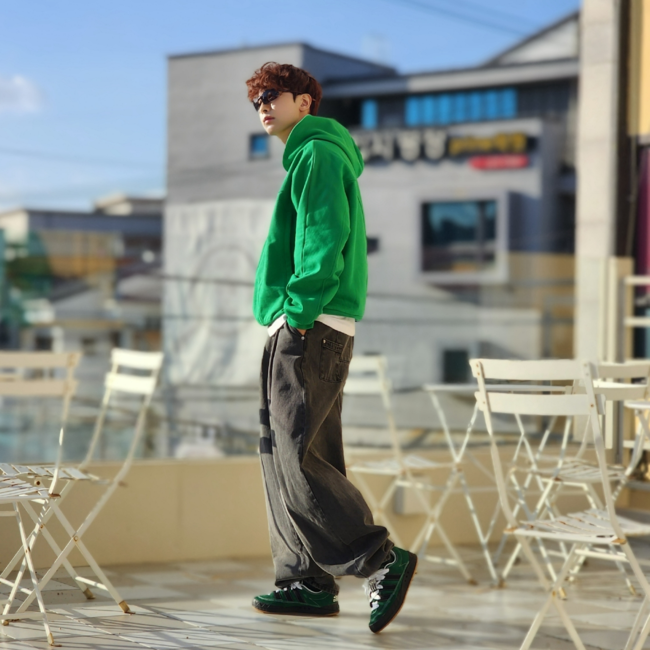 Grailz Geometry Hoodie Celtic Green, Adidas x YNuK Adimatic Dark Green Core Black 착용 스타일 - 4