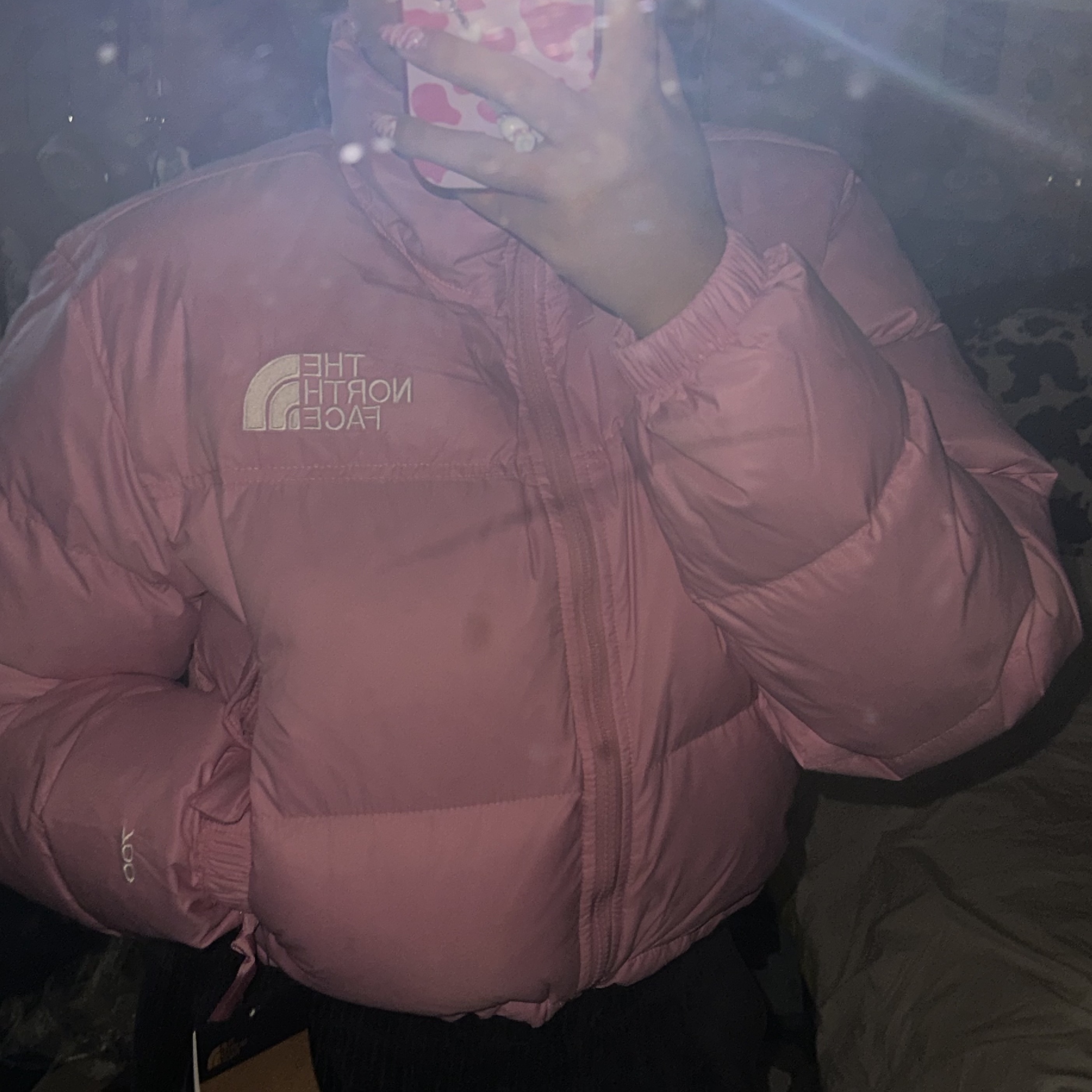 (W) The North Face Nuptse Short Jacket Orchid Pink 착용 스타일