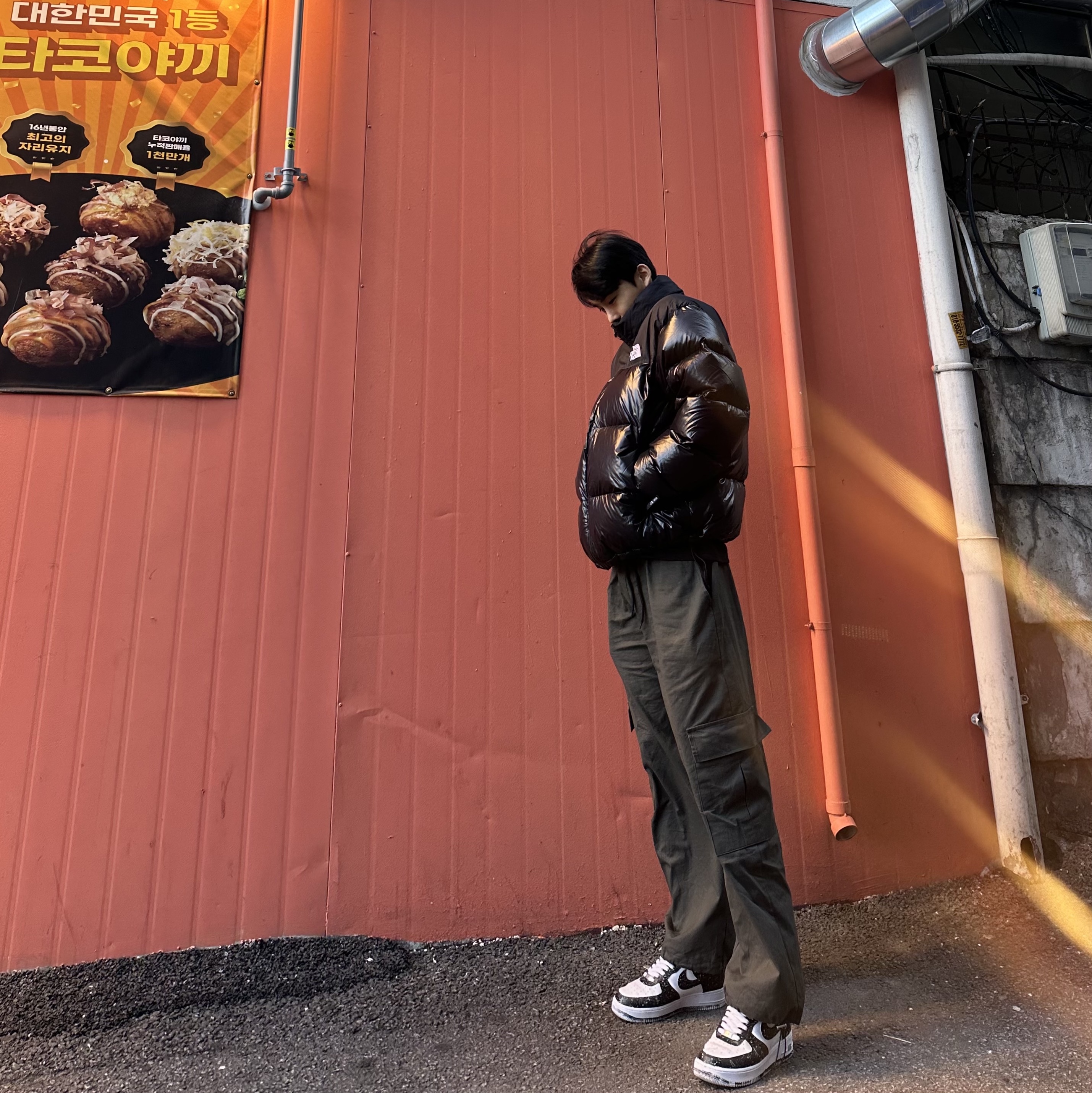 The North Face 1996 Eco Nuptse Jacket Real Black 착용 스타일 - 1