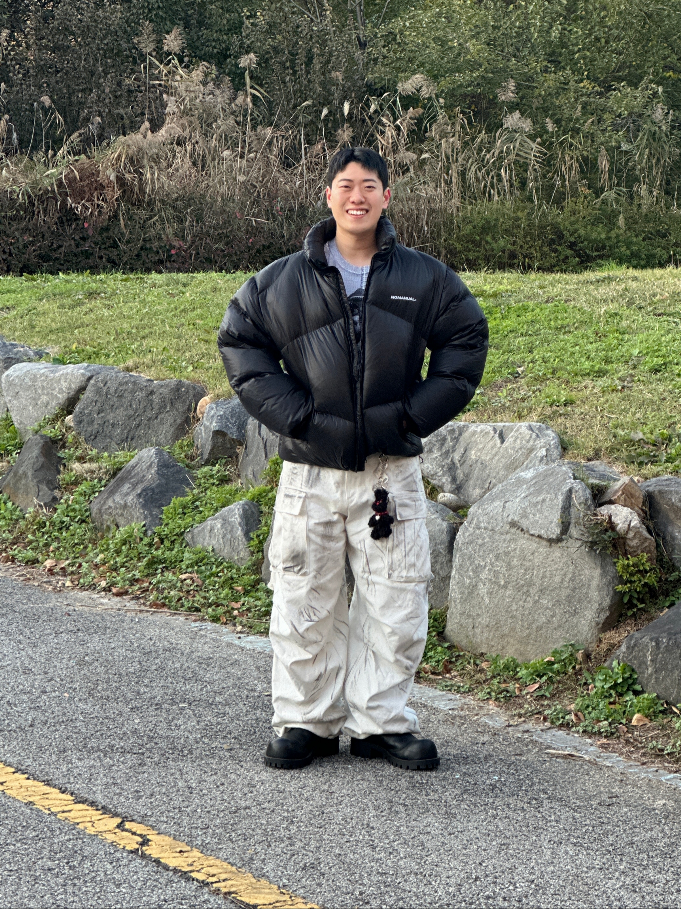 Nos Couleurs 01 Cargo Pants Dirty Washing 착용 스타일 - 1