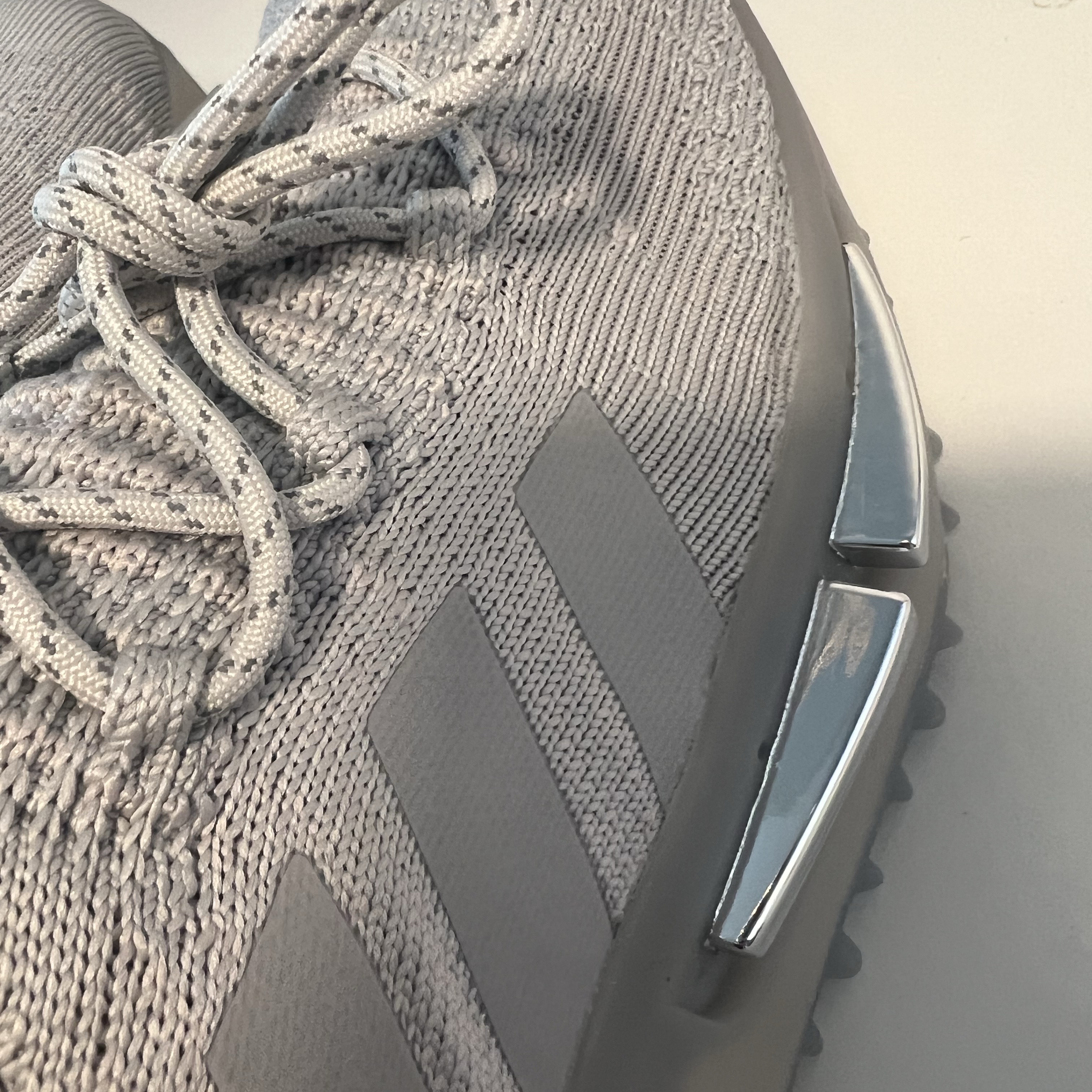 Adidas NMD S1 Grey Two Silver Metallic 착용 스타일 - 5
