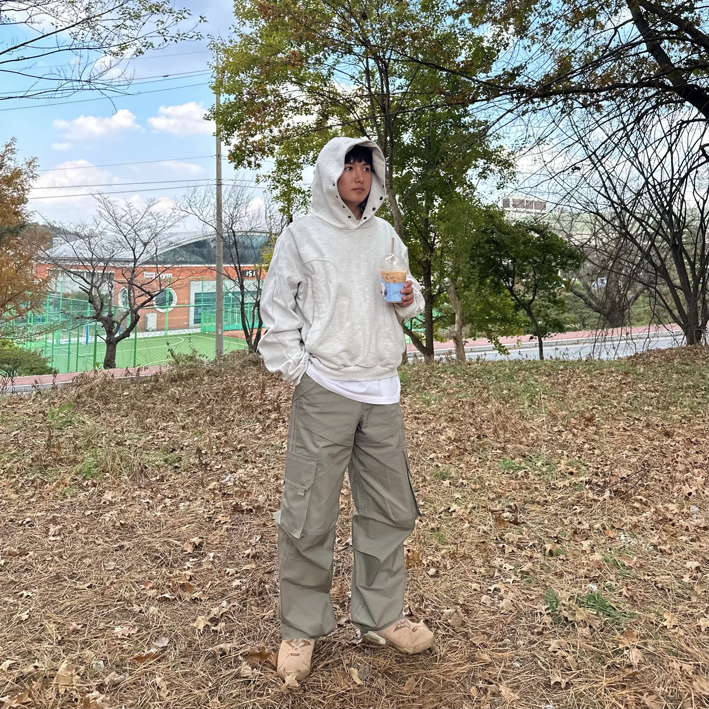 Grailz Geometry Hoodie Heather Grey, Jordan 6 x Travis Scott Retro SP British Khaki 착용 스타일