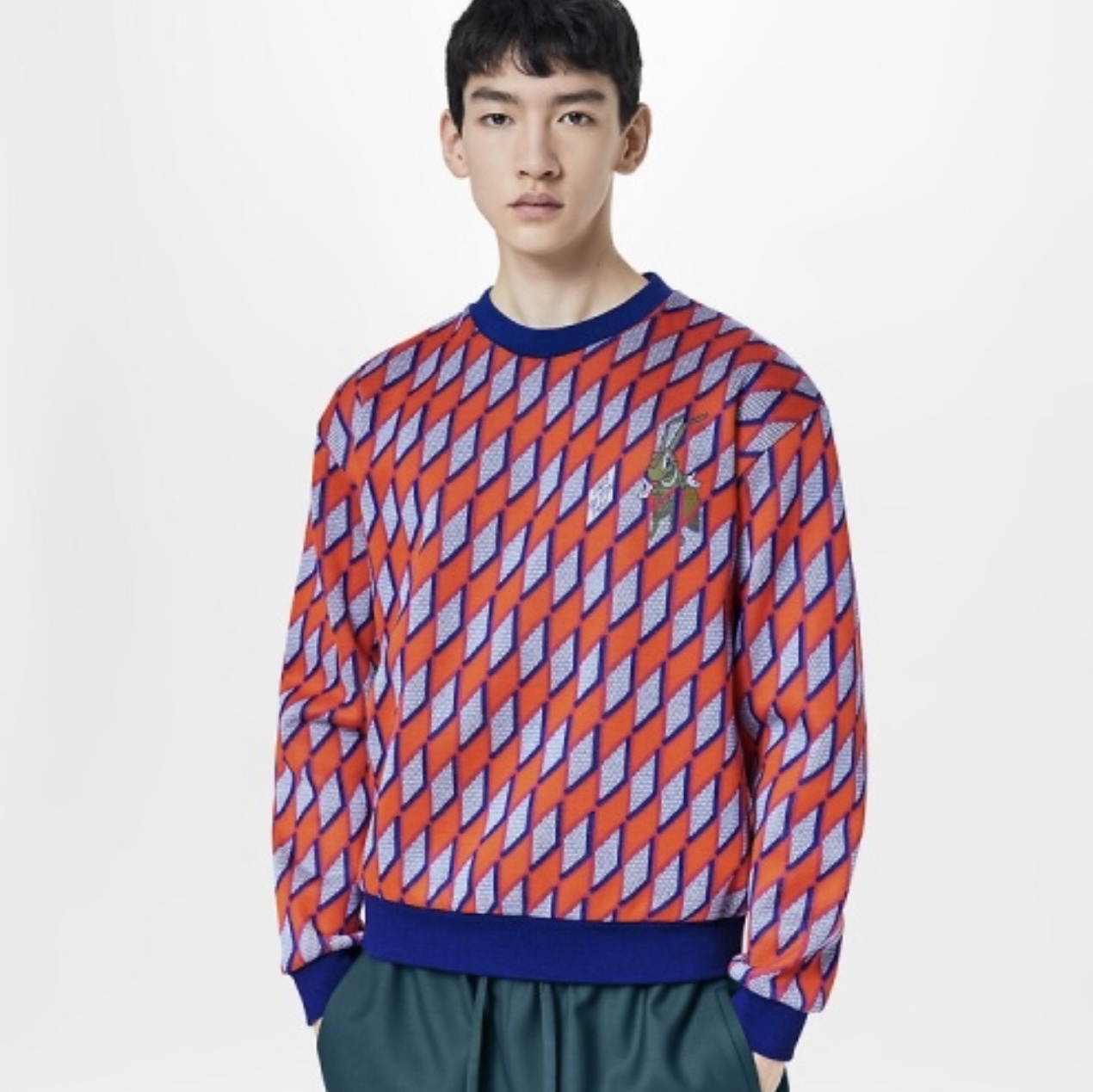 Louis Vuitton Ribbed Damier Crewneck Knit Brown 착용 스타일 - 2