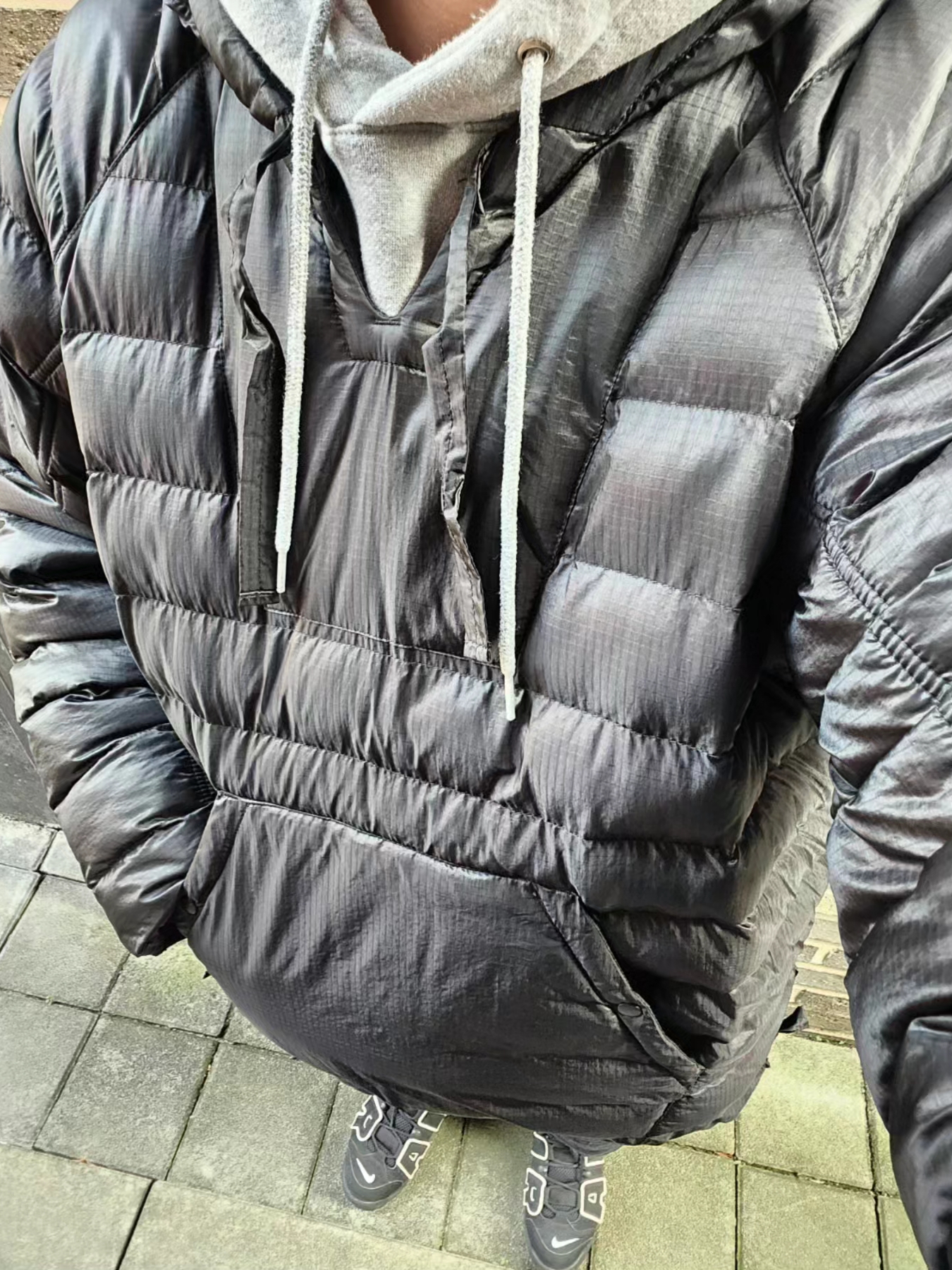 Nike x Stussy Insultd Jacket Black - US/EU, Nike Air More Uptempo Black White 2020 착용 스타일 - 2
