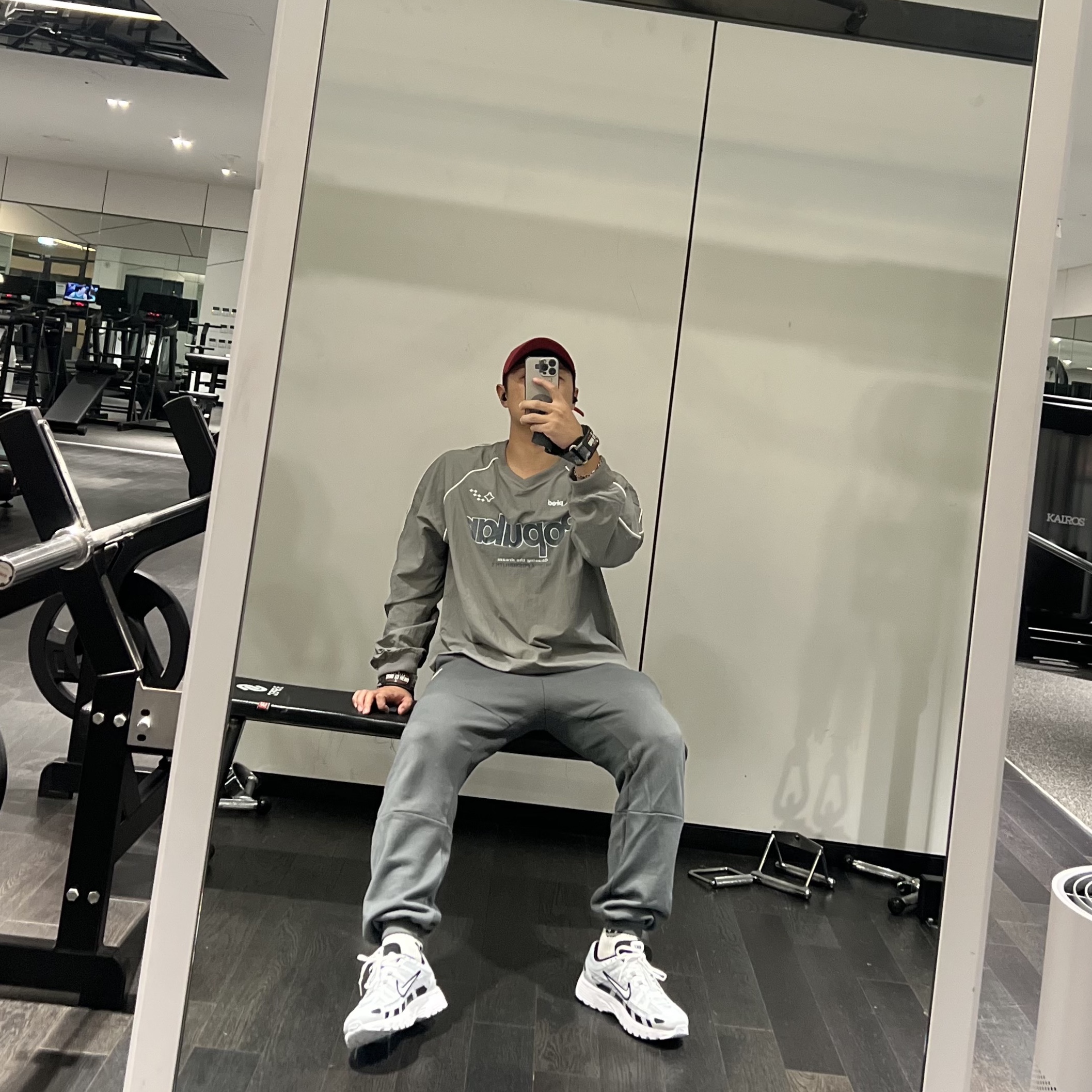 Nike P-6000 Pure Platinum 착용 스타일