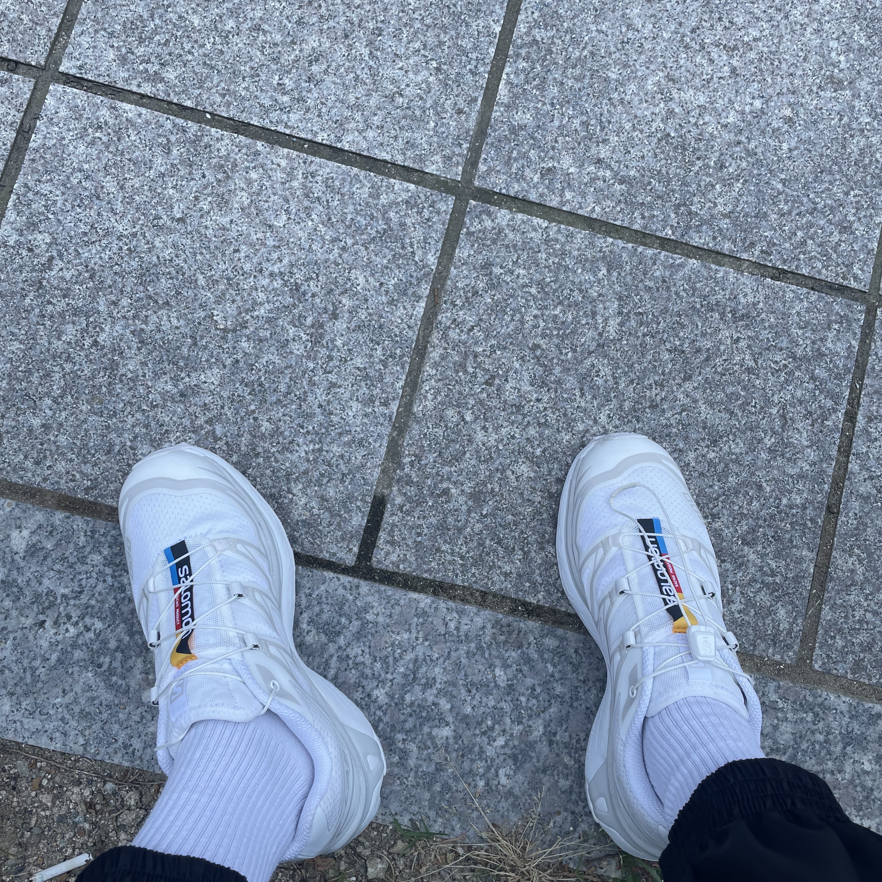 Salomon XT-6 ADV White 착용 스타일