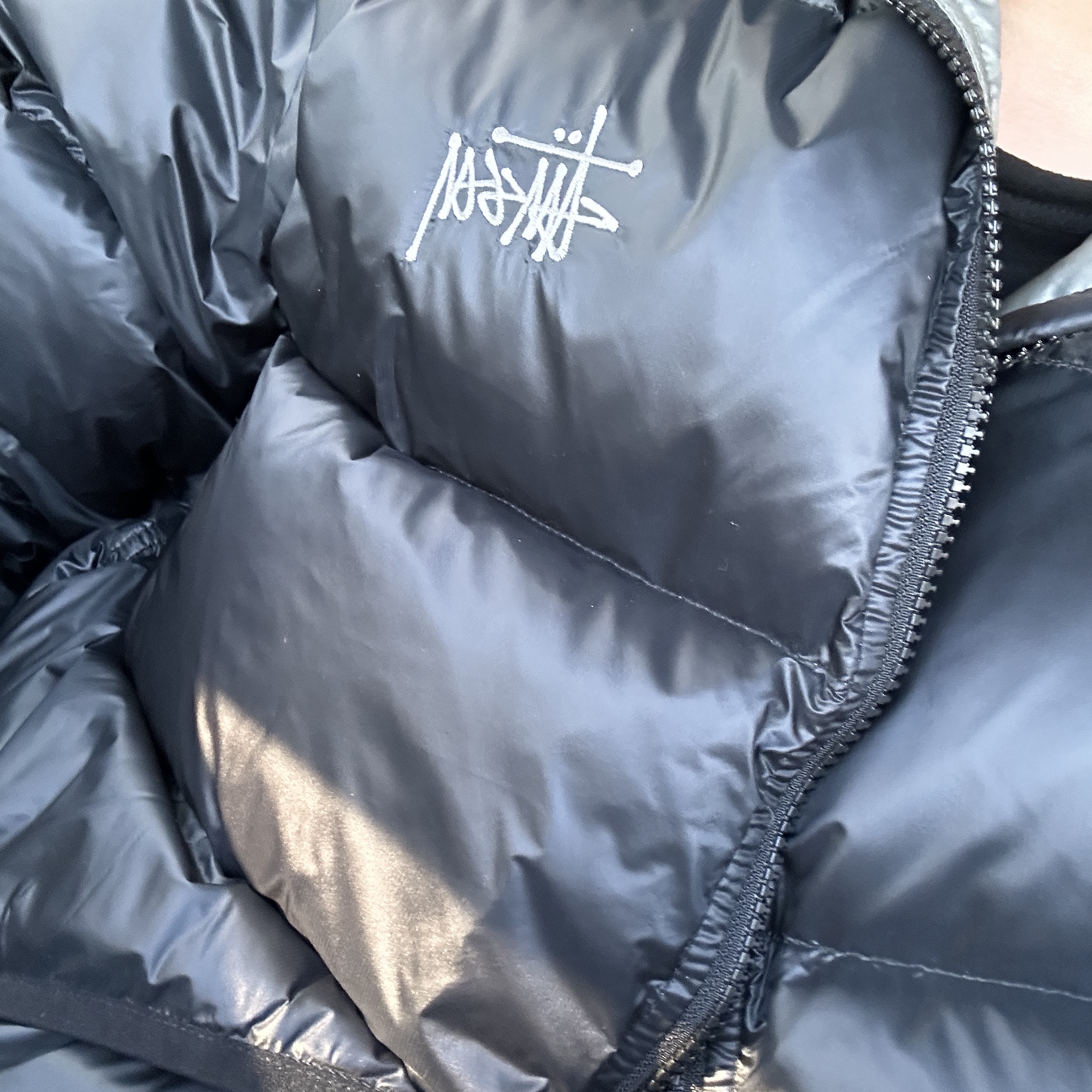 Stussy Down Parka Micro Ripstop Phantom Black 착용 스타일