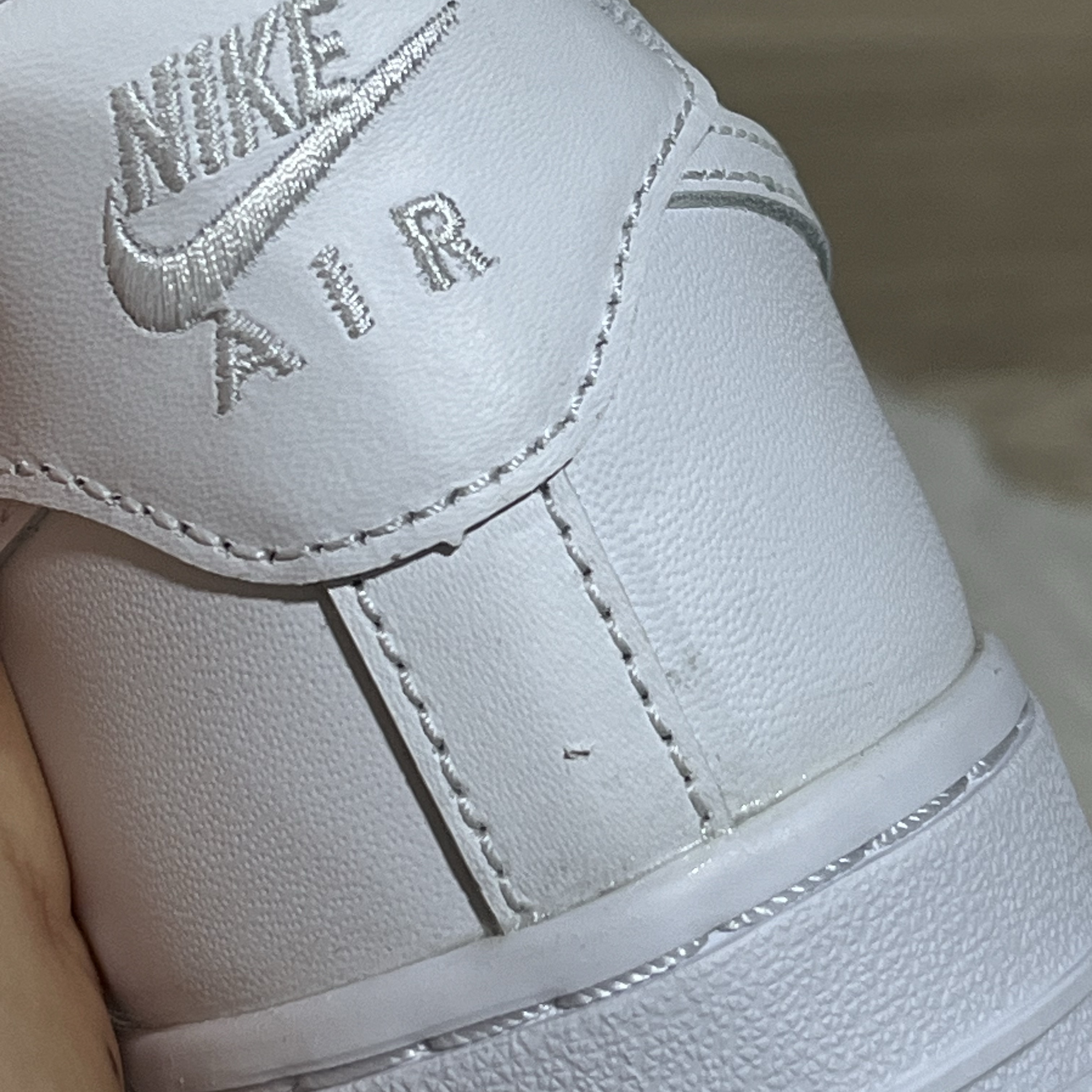 (W) Nike Air Force 1 '07 Low White 착용 스타일 - 1