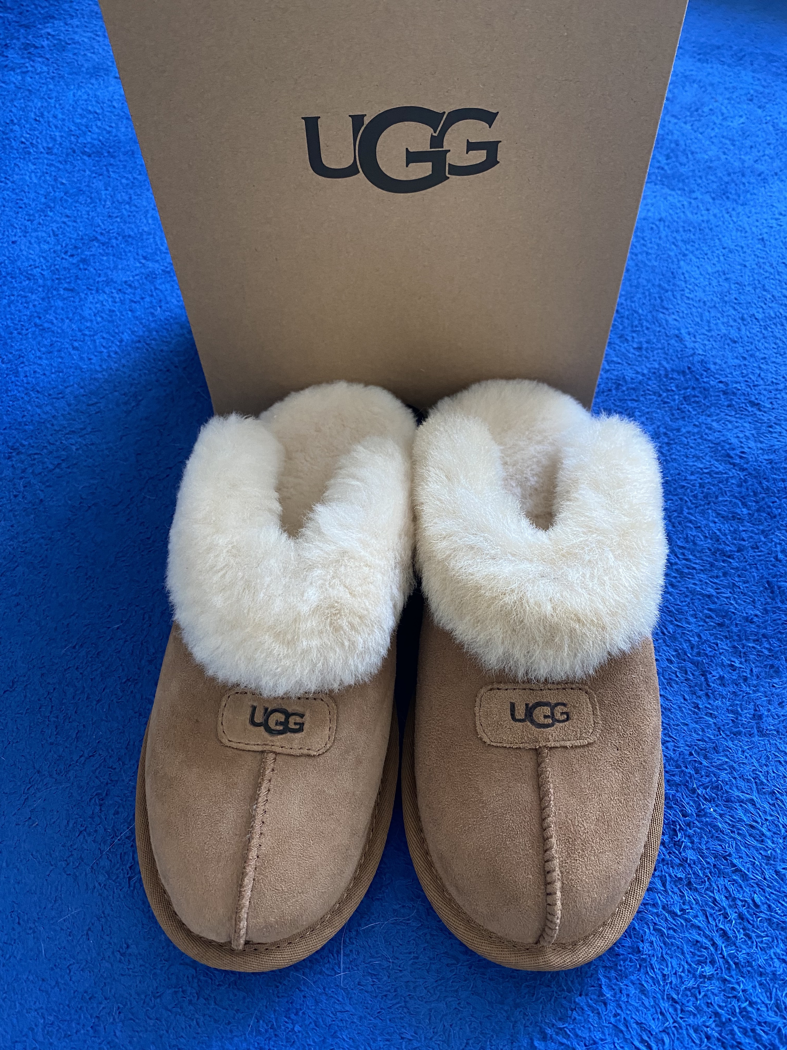 (W) UGG Coquette Slipper Chestnut 착용 스타일