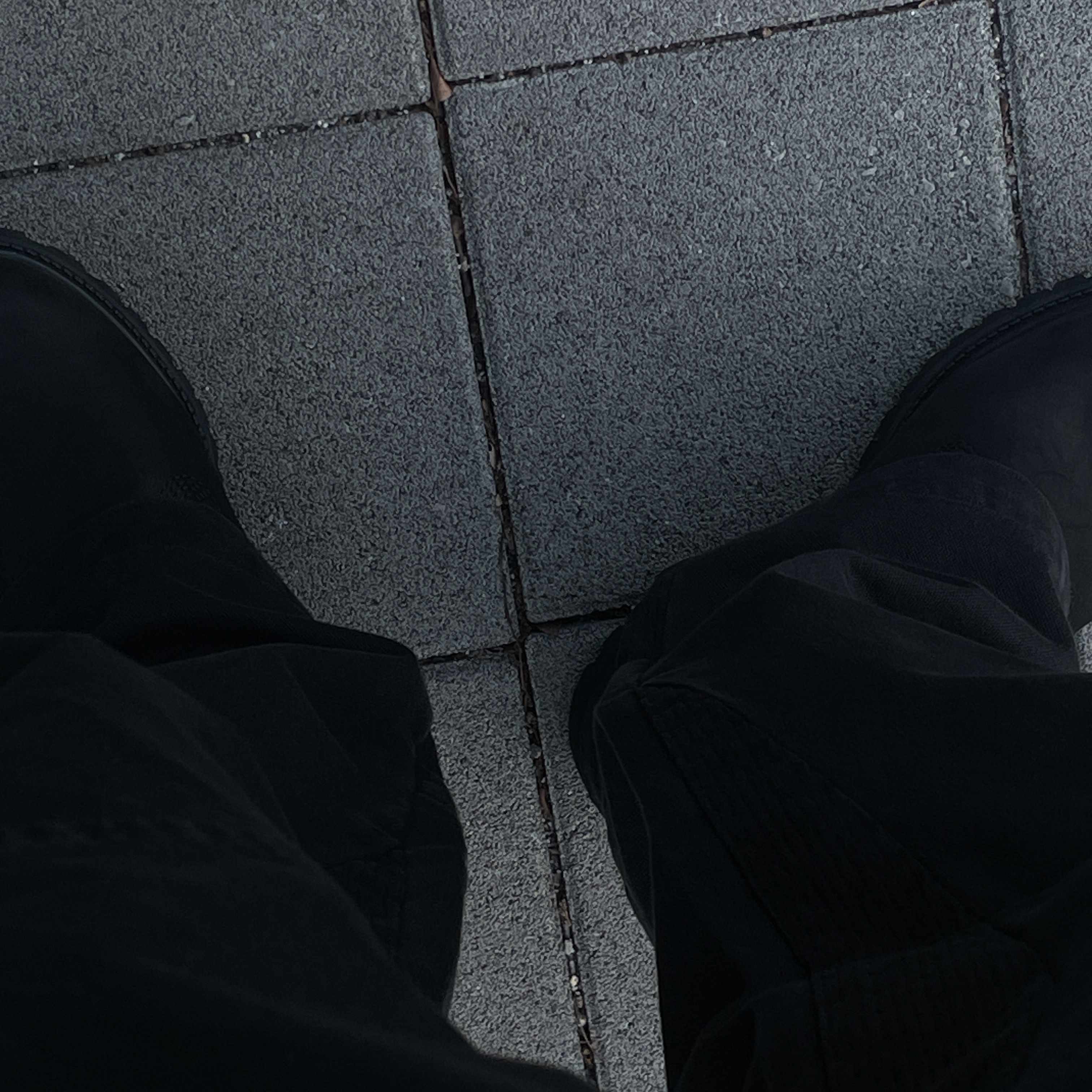 Ignota Core:5 Washed Cargo Pants Sand, Ignota Core:6 Washed Cargo Pants Black 착용 스타일