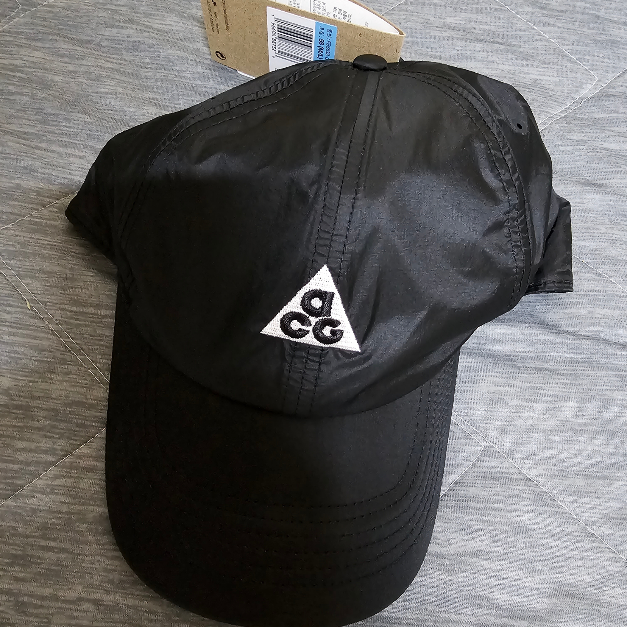 Nike ACG Trail Cap Black 착용 스타일