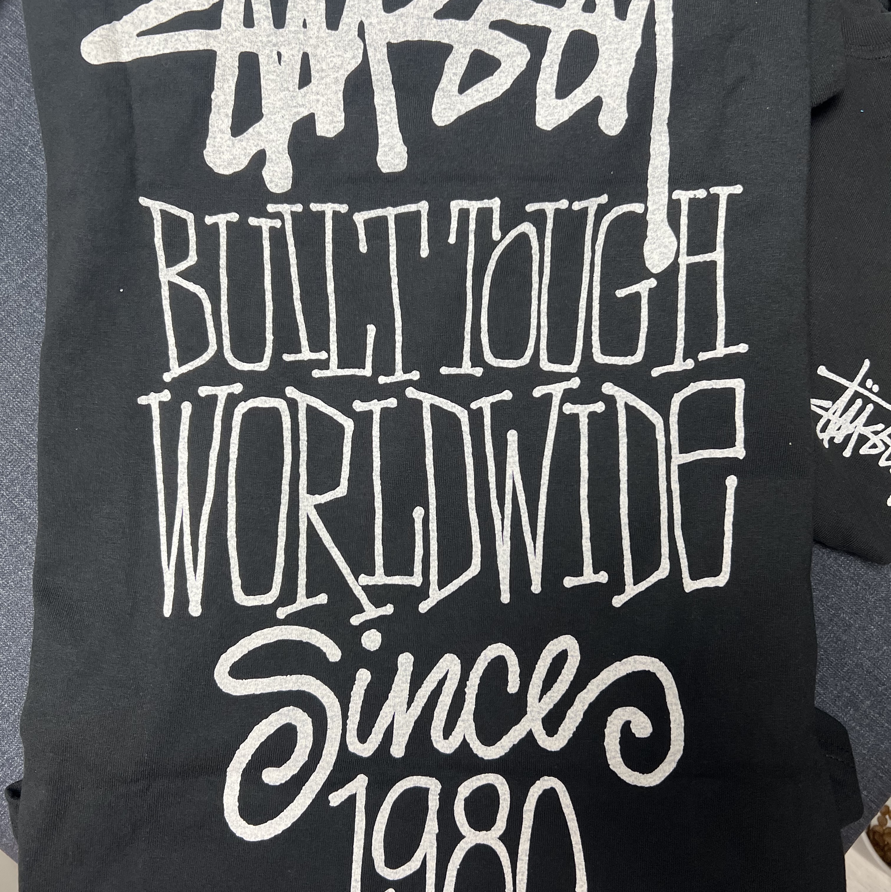 Stussy Built Tough T-Shirt Pigment Dyed Black 착용 스타일
