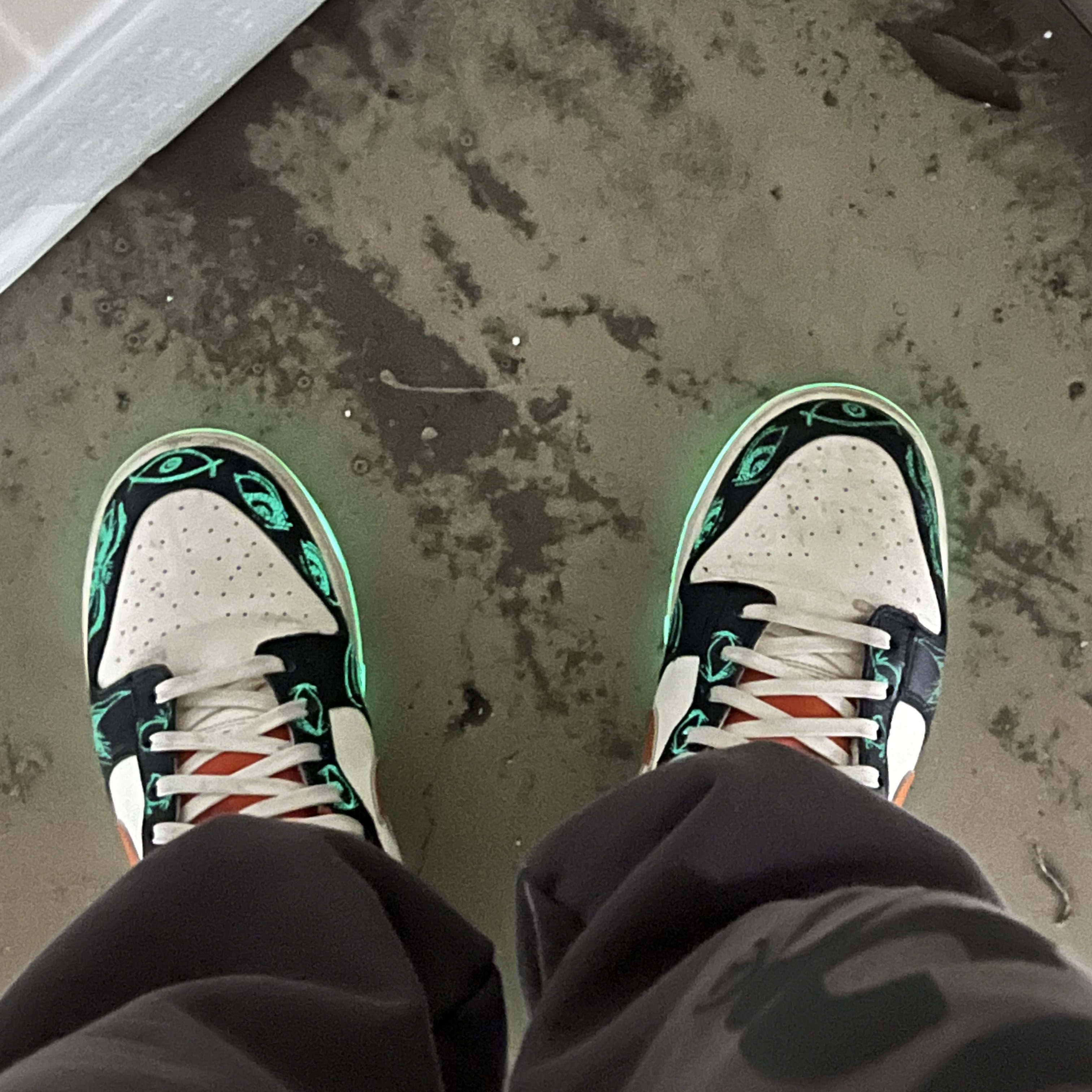 Nike Dunk Low Retro PRM Halloween 착용 스타일