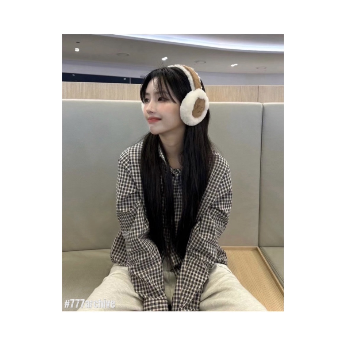 (W) UGG Embroidered Logo Earmuff Chestnut, (W) UGG Tazzlita Chestnut 착용 스타일 - 5