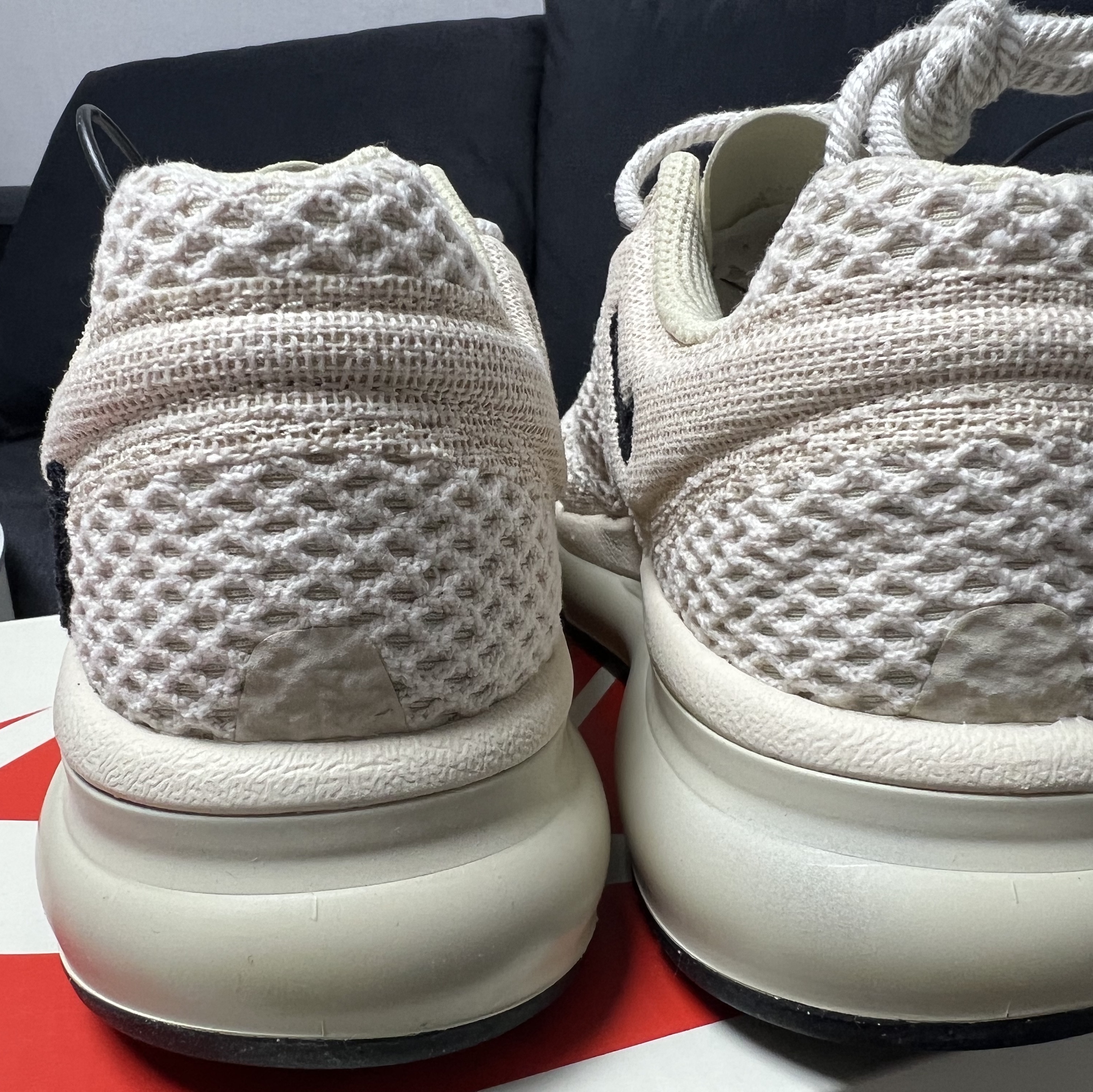 Nike x Stussy Air Max 2013 Fossil 착용 스타일 - 3