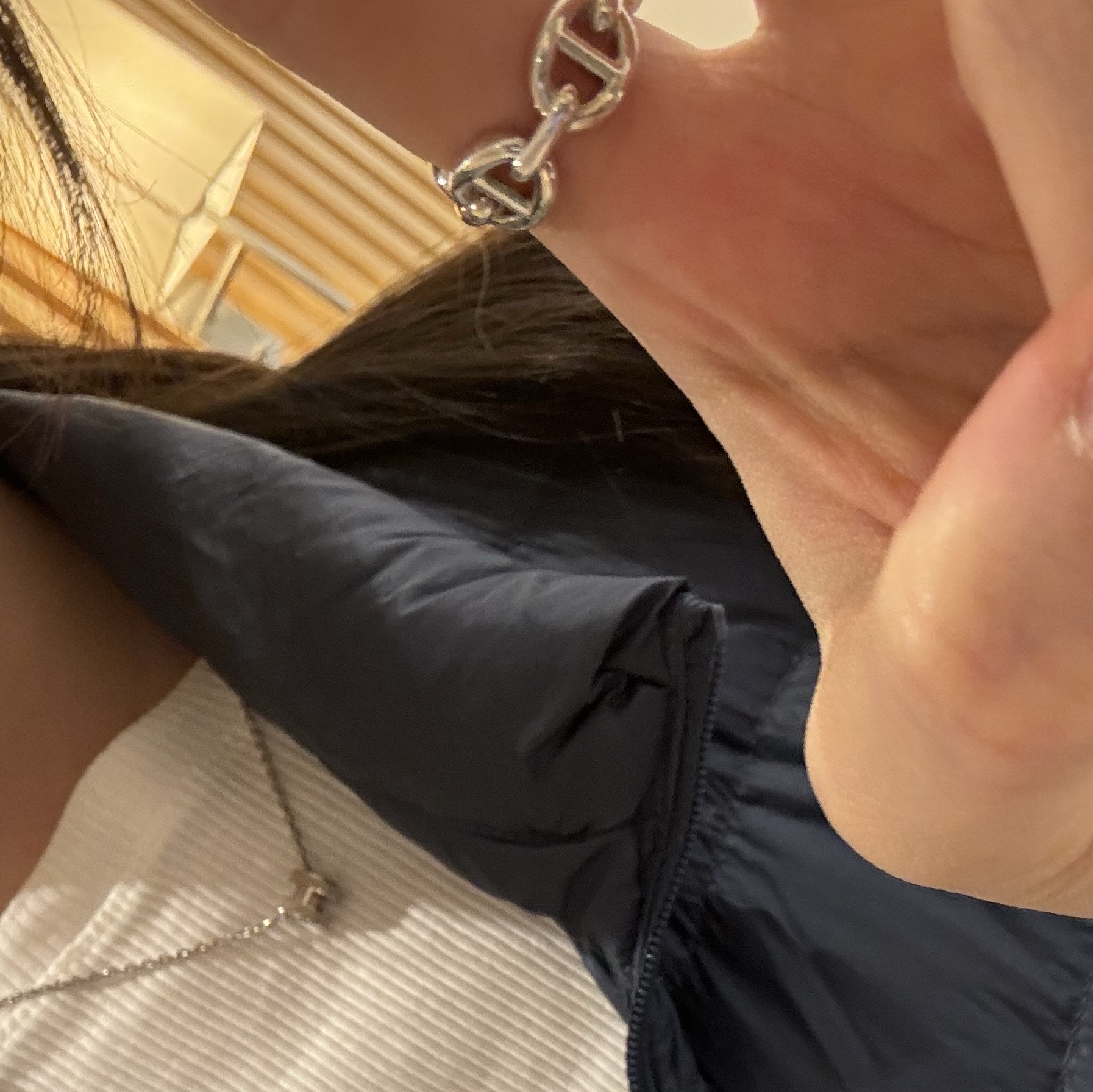 (W) Hermes Mini Pop H Pendant Palladium & Marron Glace, (W) Hermes Small Chaine D'Ancre Enchainee Ring Sterling Silver 착용 스타일