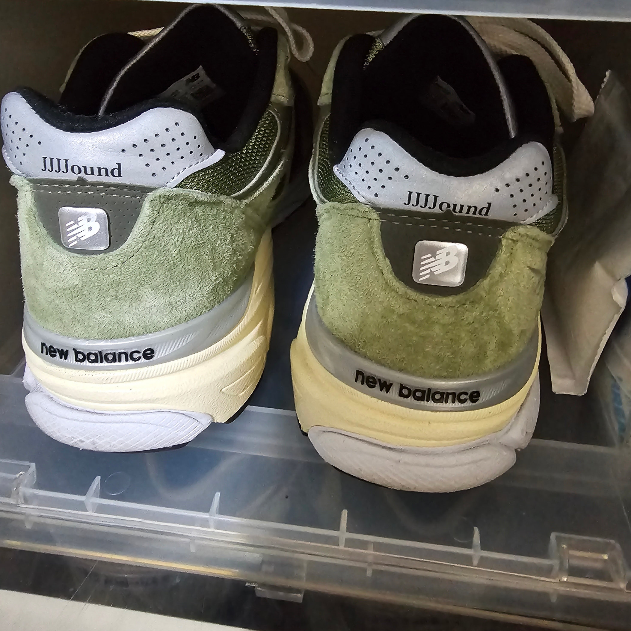 New Balance x JJJJound 990v3 Olive 착용 스타일