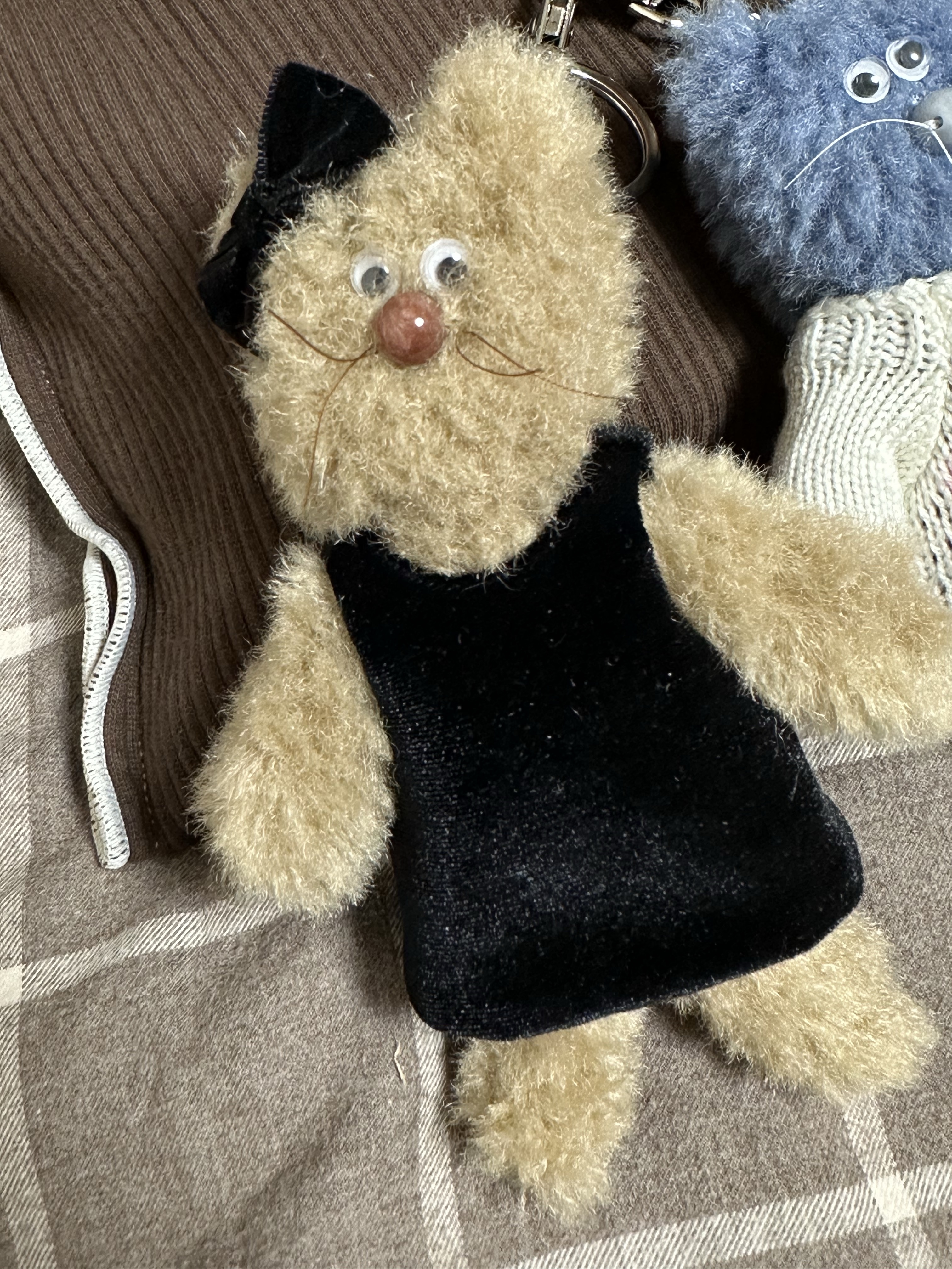 Monamhee Love Flexy Keyring Blue, STU x Monamhee Stu 착용 스타일 - 1