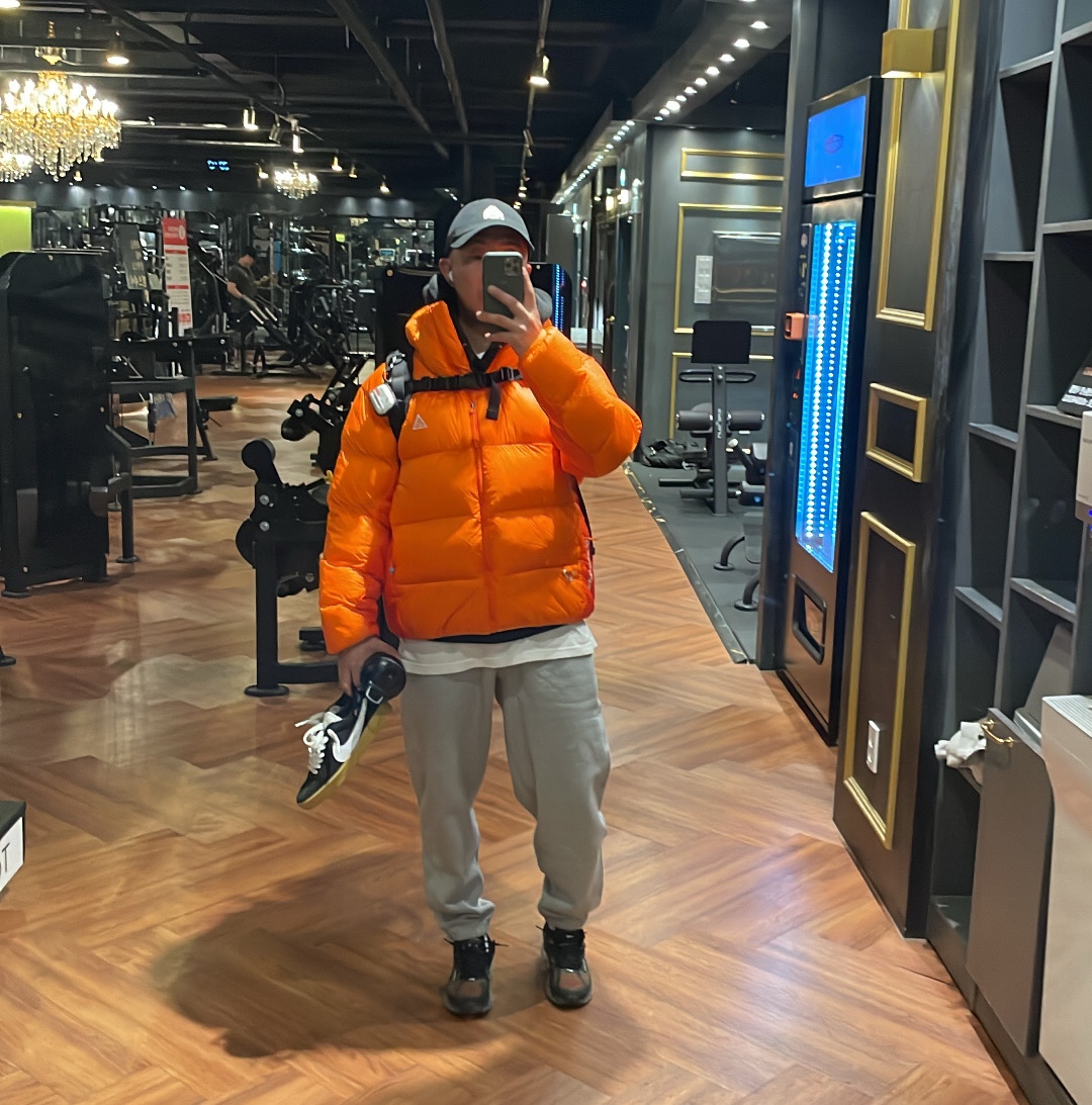 Nike ACG Therma-Fit ADV Lunar Lake Puffer Jacket Safety Orange - Asia, Nike x Stussy Air Max 2013 Black 착용 스타일