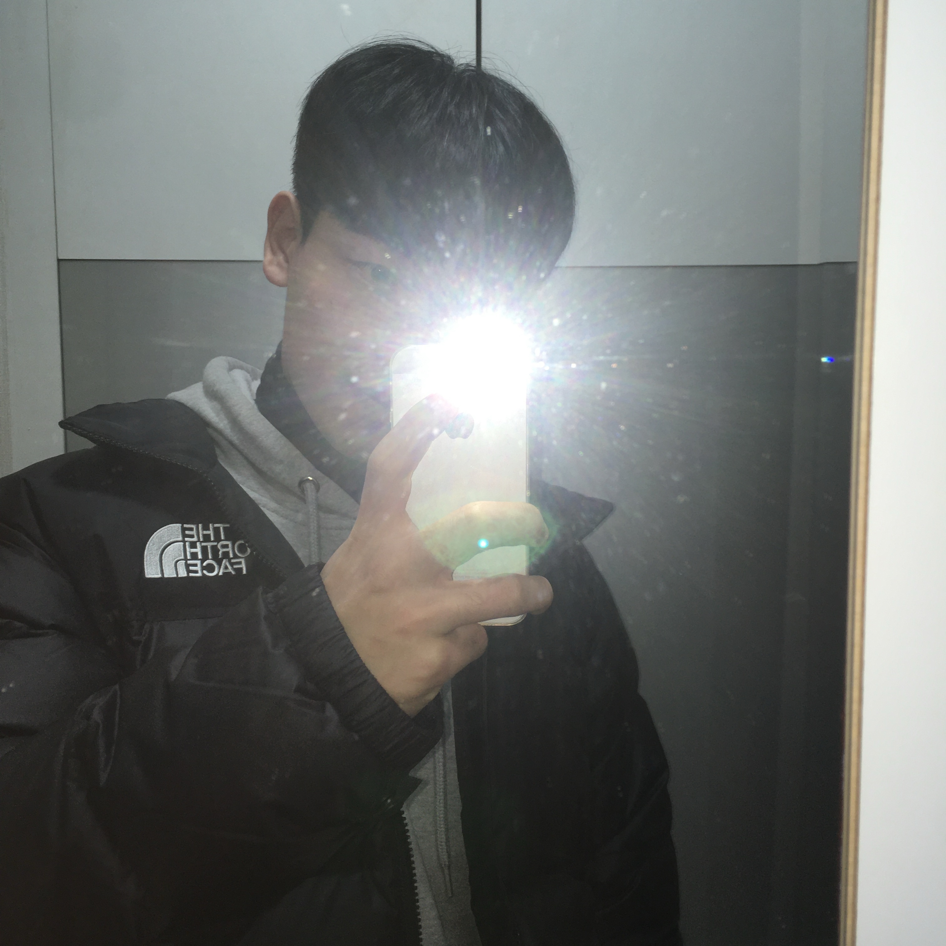 The North Face 1996 Eco Nuptse Jacket Black 착용 스타일 - 1