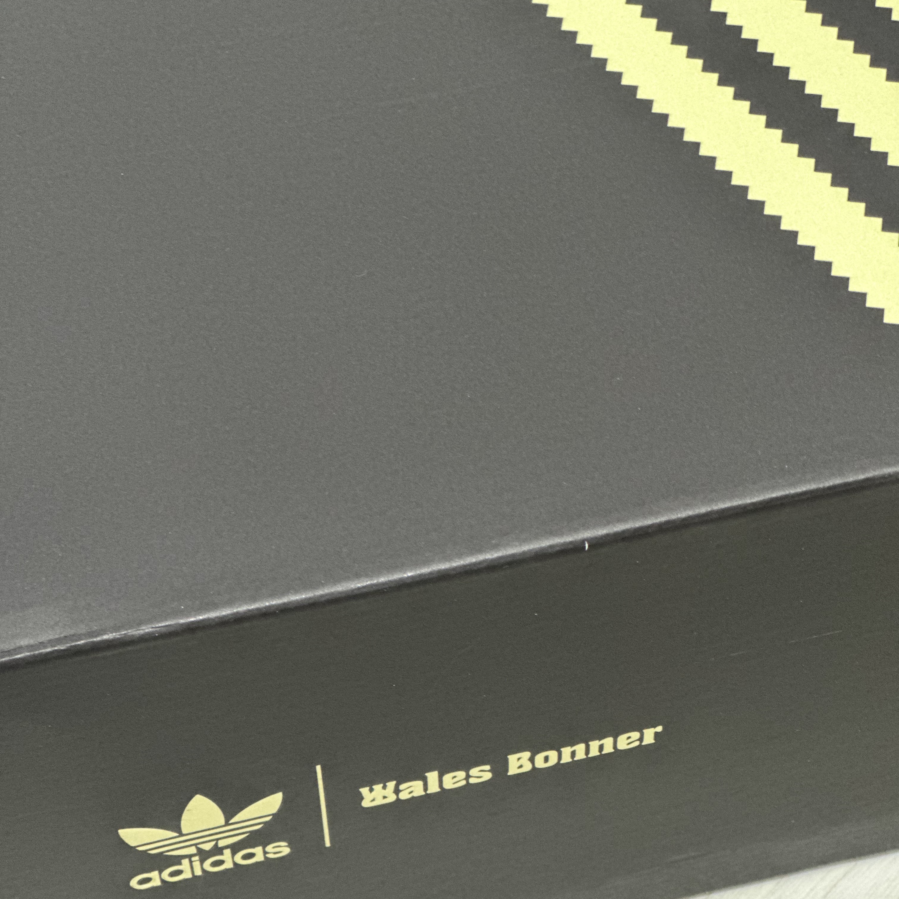 Adidas x Wales Bonner Pony Tonal Samba Core Black Cream White 착용 스타일 - 2