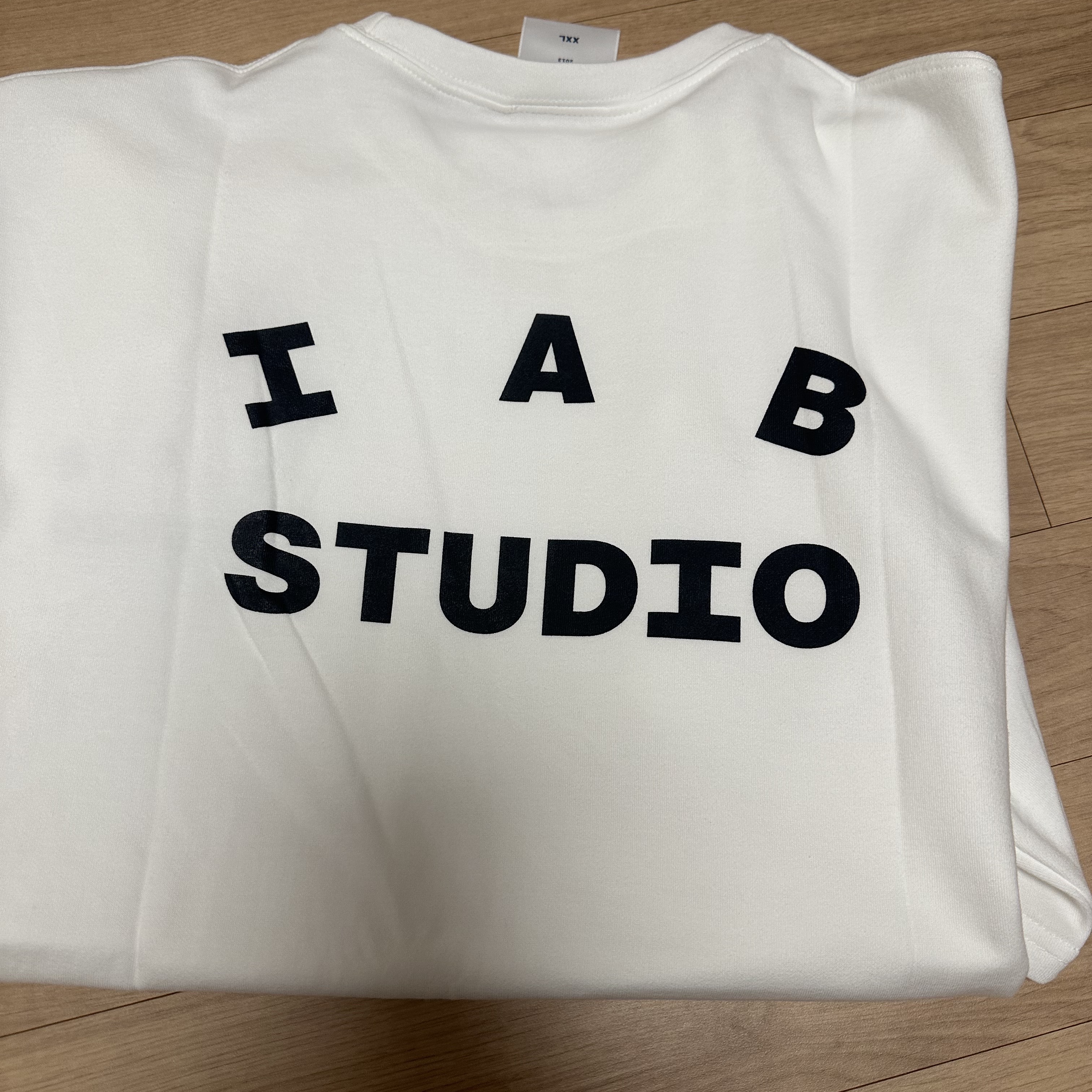 IAB Studio T-Shirt White - 23FW 착용 스타일 - 2