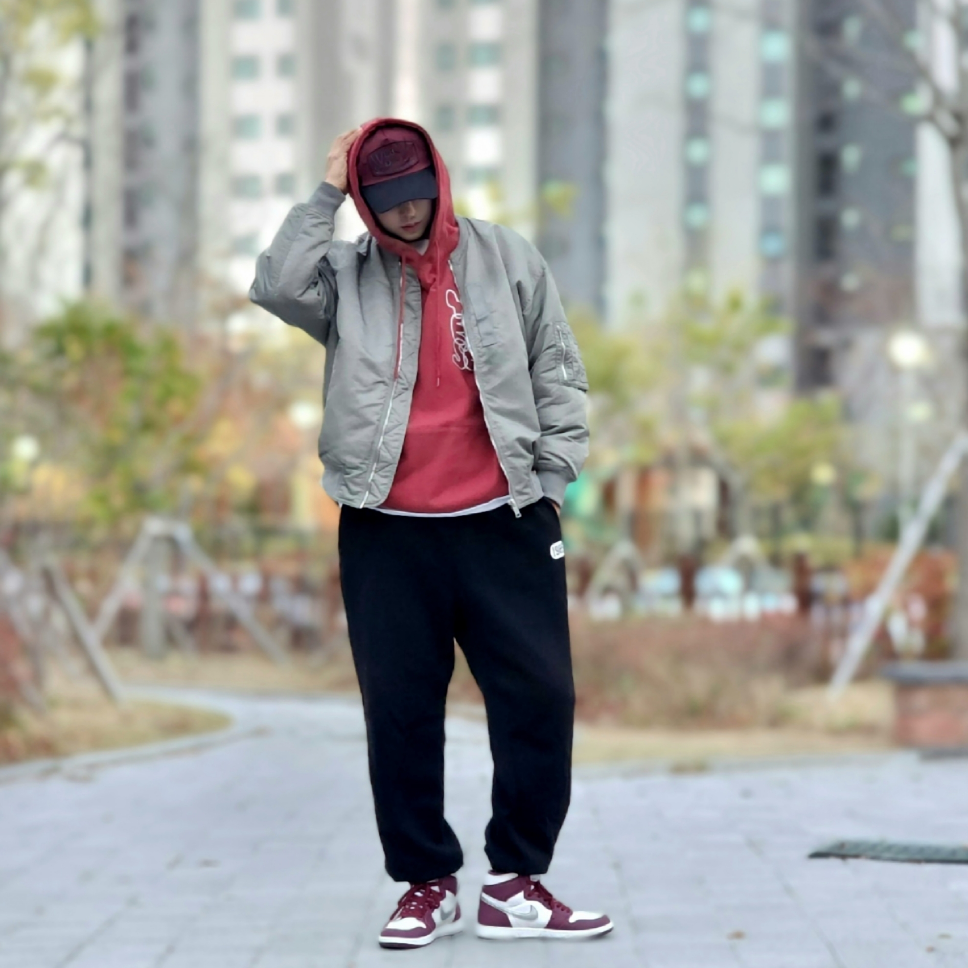 Jordan 1 Retro High OG Bordeaux, (GS) Jordan 1 Retro High OG Bordeaux 착용 스타일 - 4