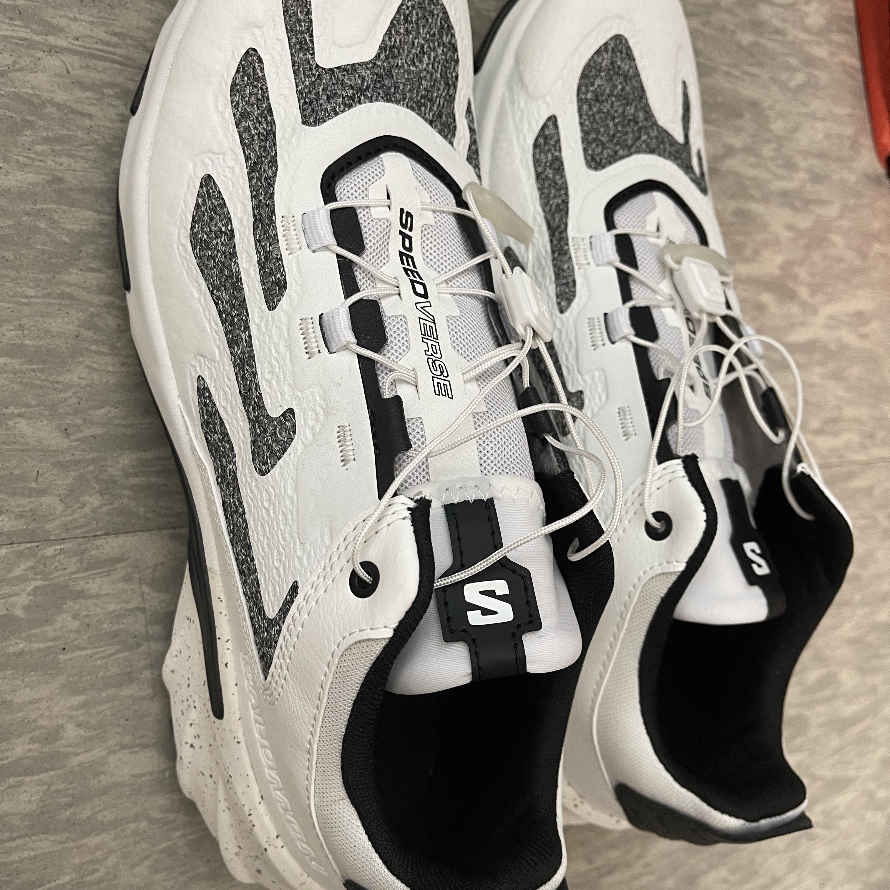 Salomon Speedverse PRG White Vanilla Ice 착용 스타일 - 1