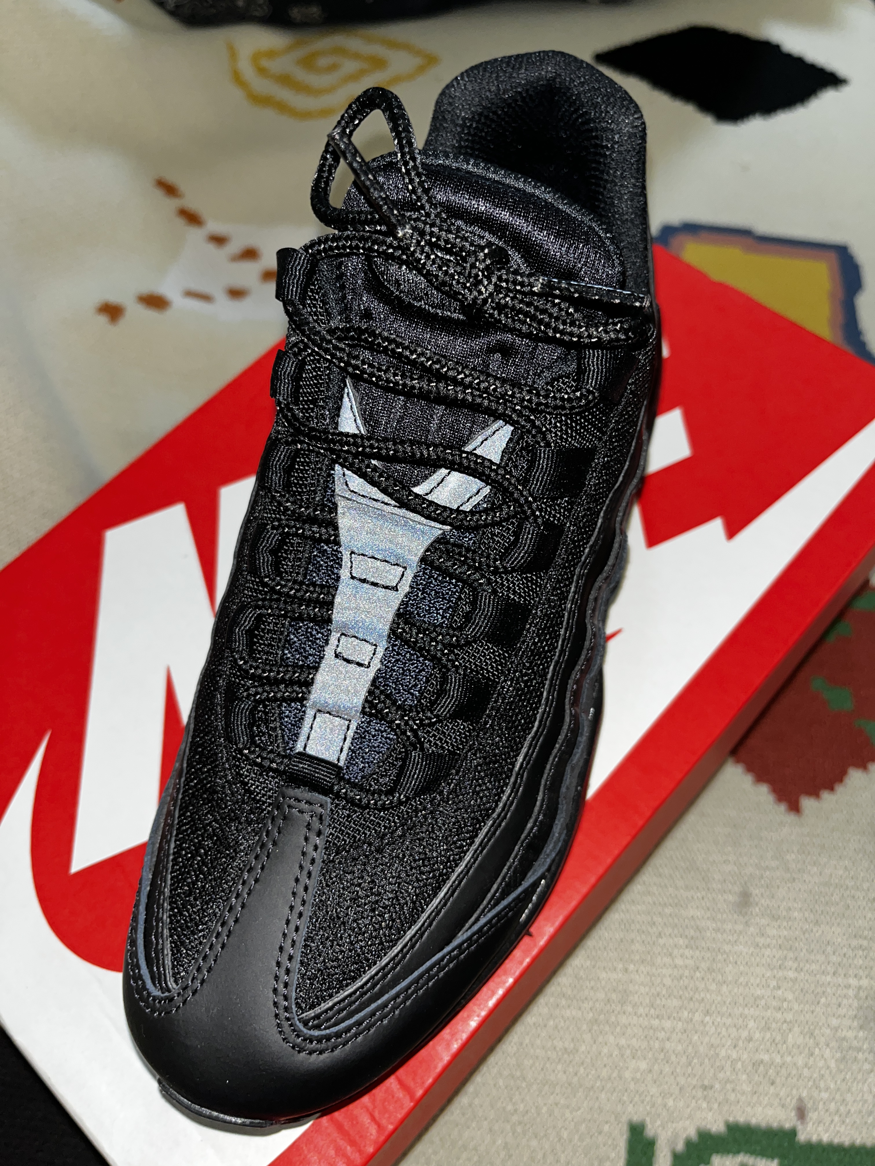 Nike Air Max 95 Essential Triple Black 2020 착용 스타일 - 2